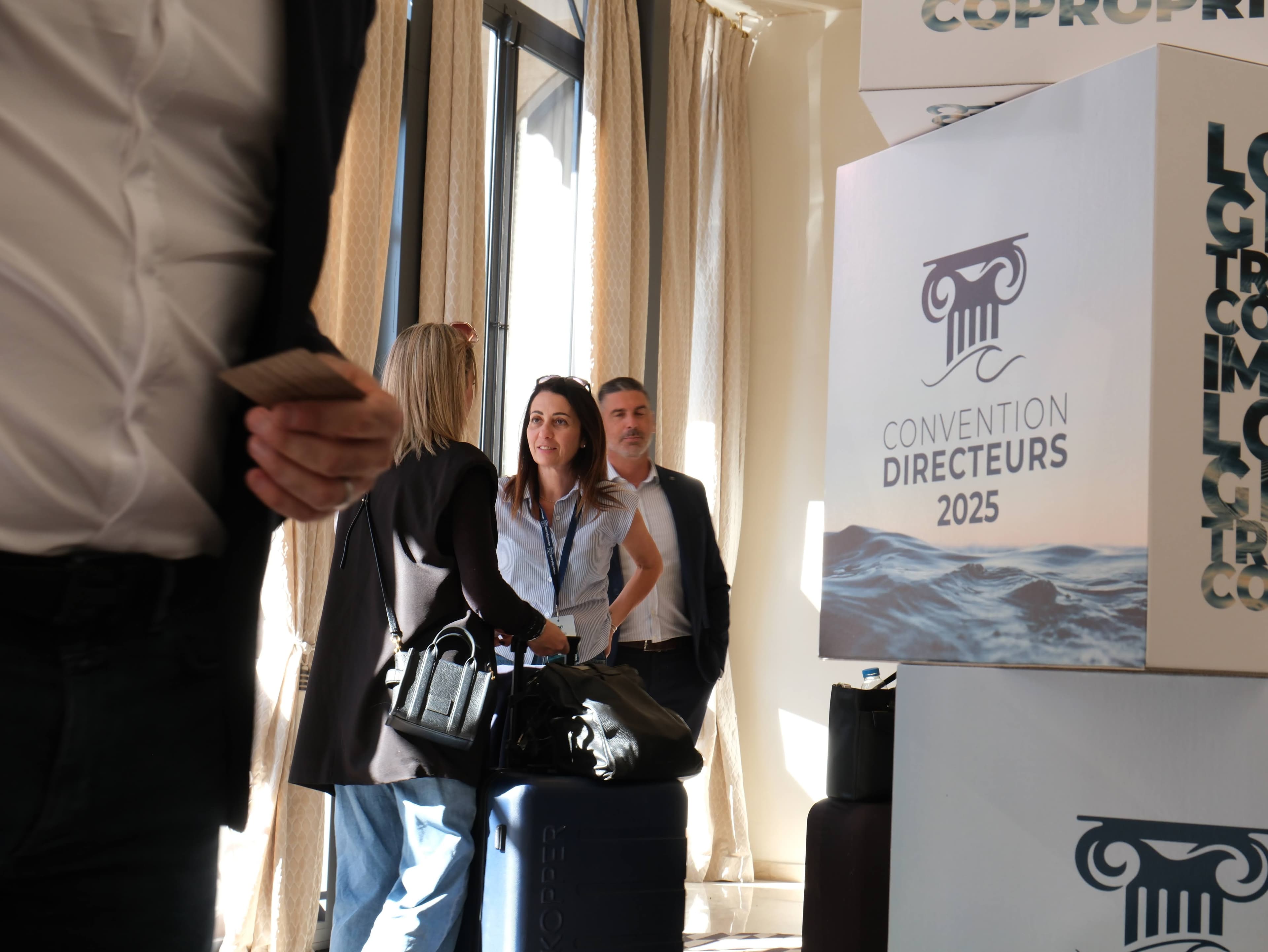 Photo 2 - Croisière Club Med 2 (blurred background)