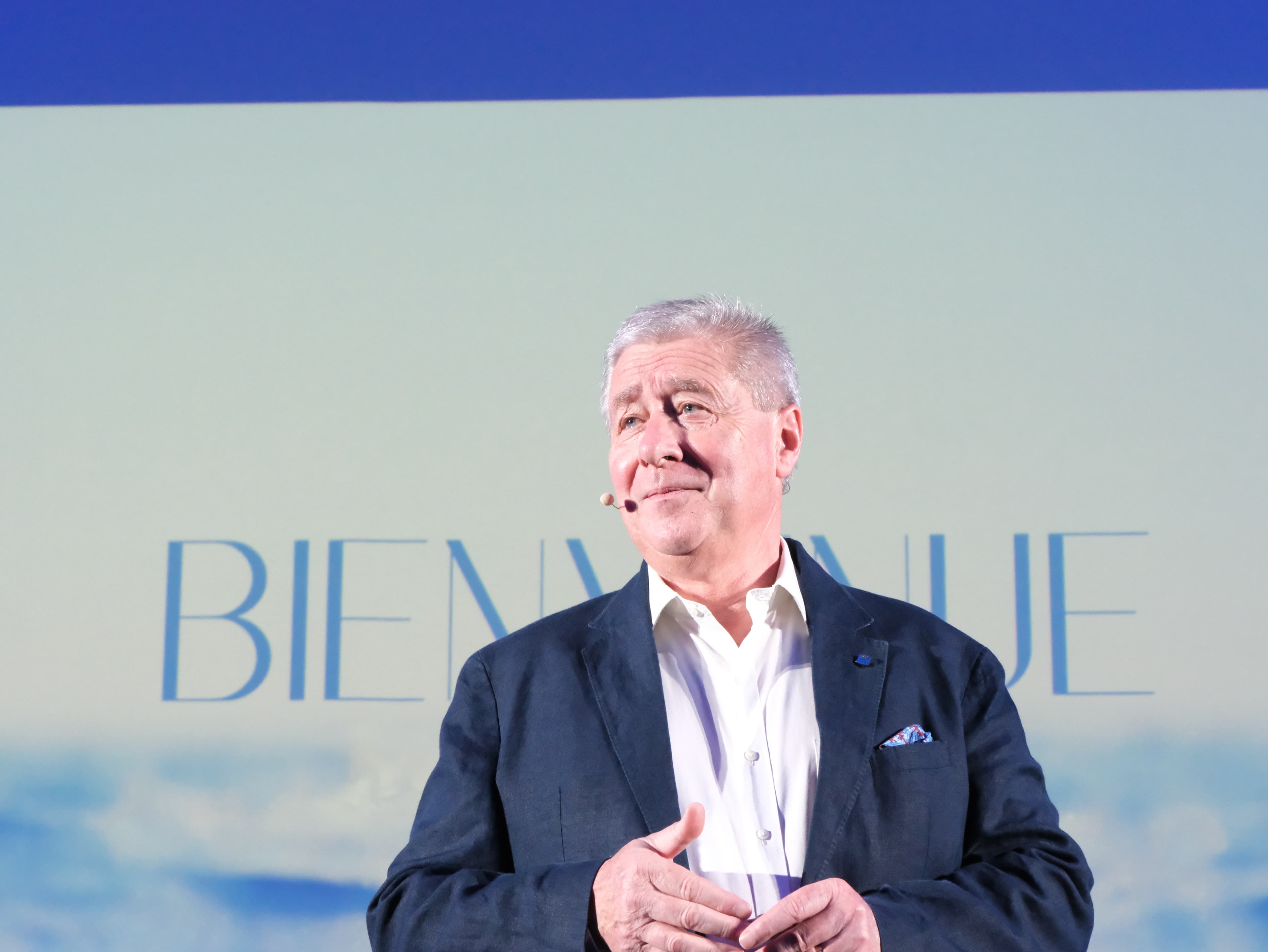 Photo 6 - Croisière Club Med 2 (blurred background)