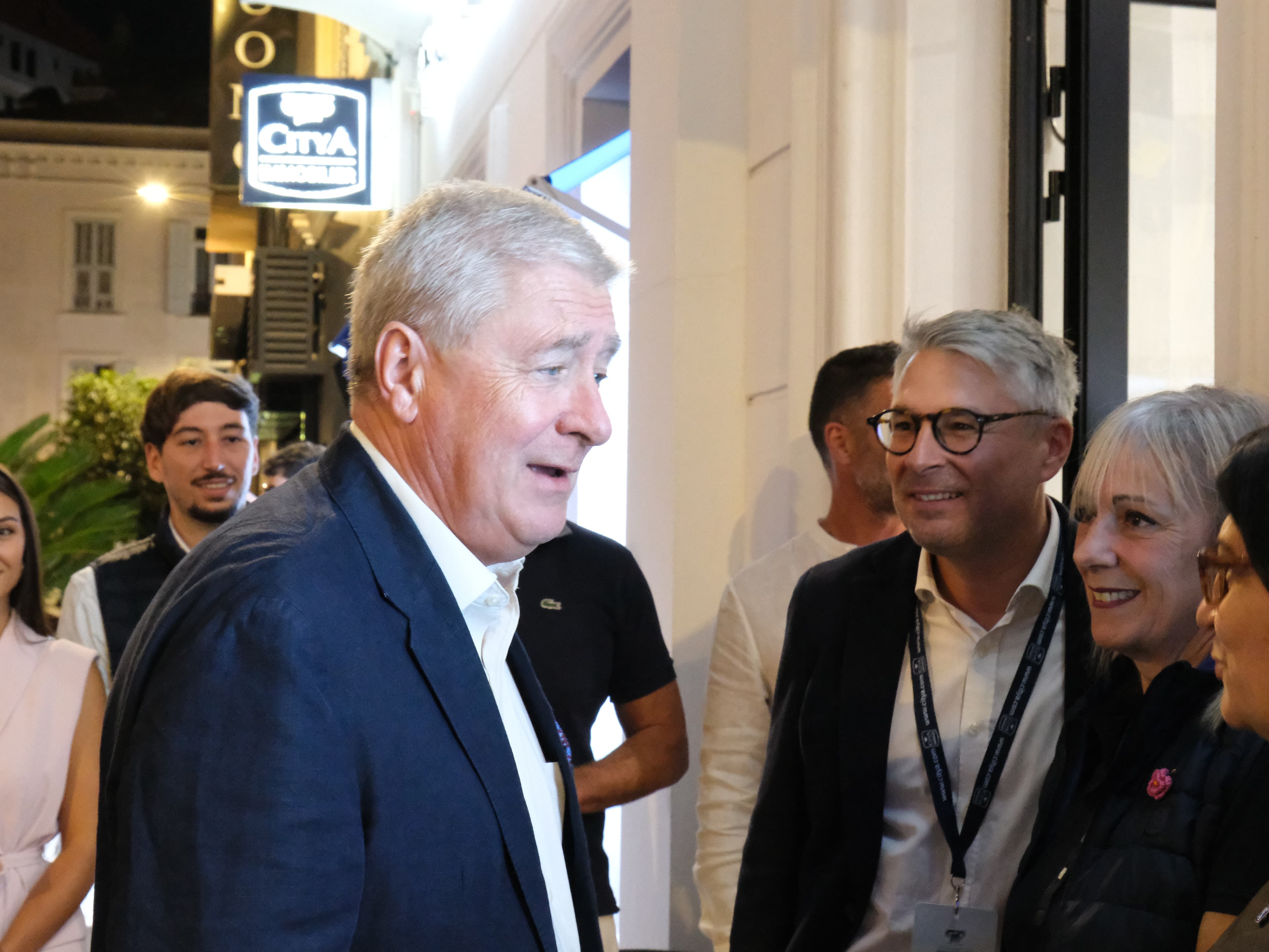 Photo 27 - Croisière Club Med 2 (blurred background)