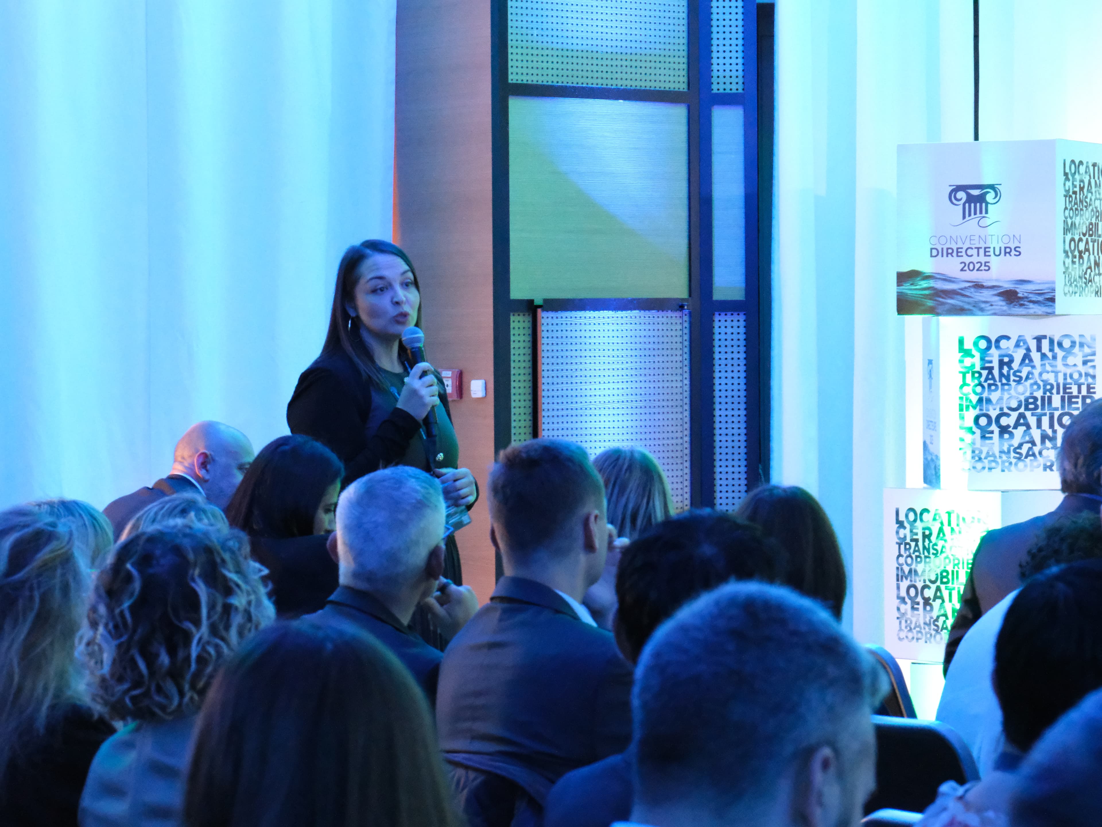 Photo 33 - Croisière Club Med 2 (blurred background)