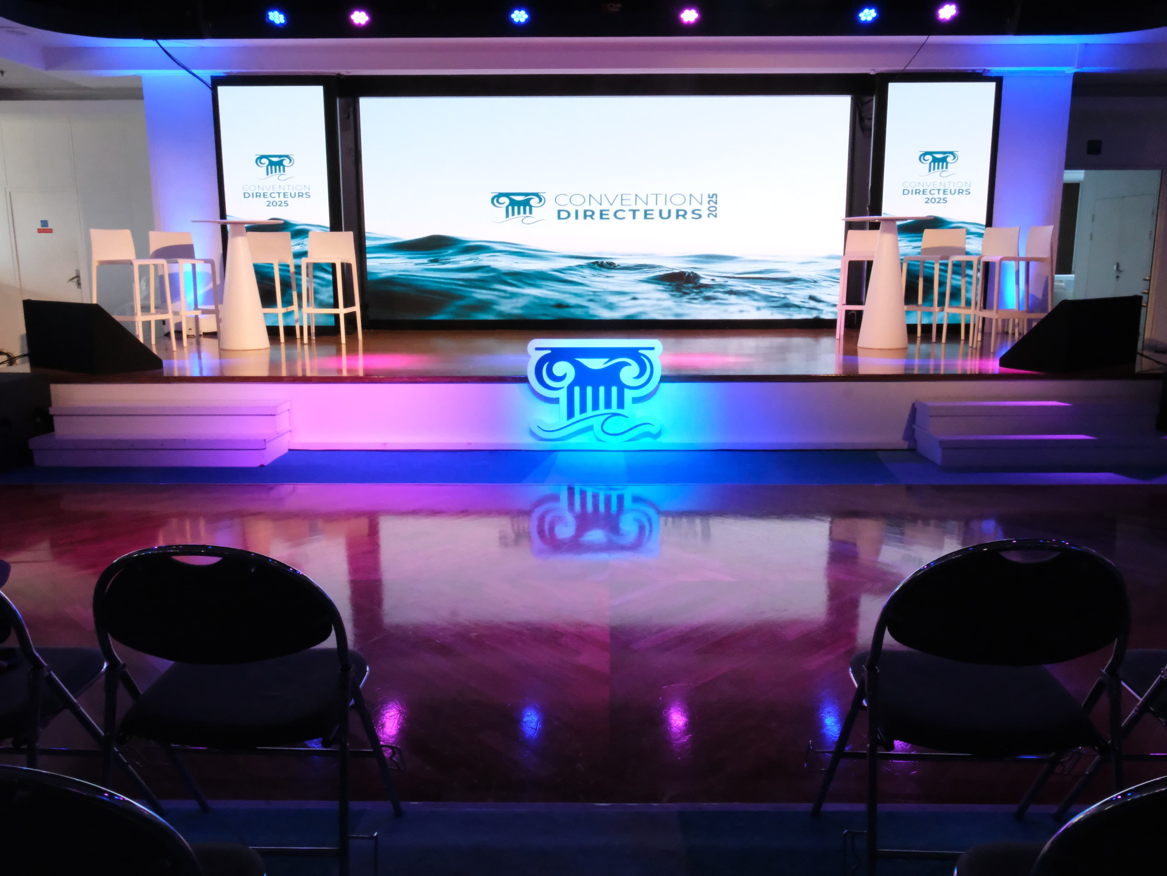 Photo 53 - Croisière Club Med 2 (blurred background)