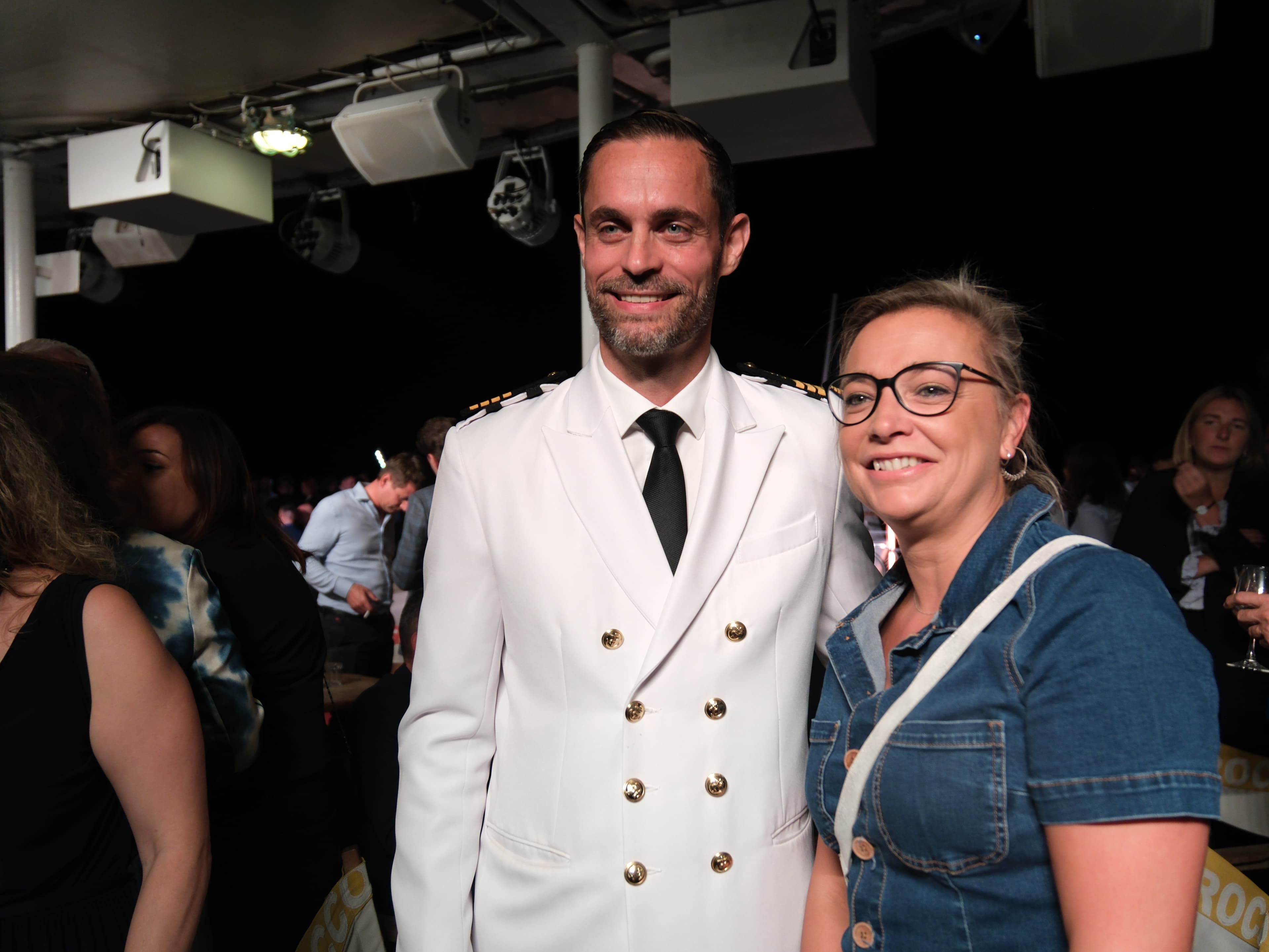 Photo 67 - Croisière Club Med 2 (blurred background)