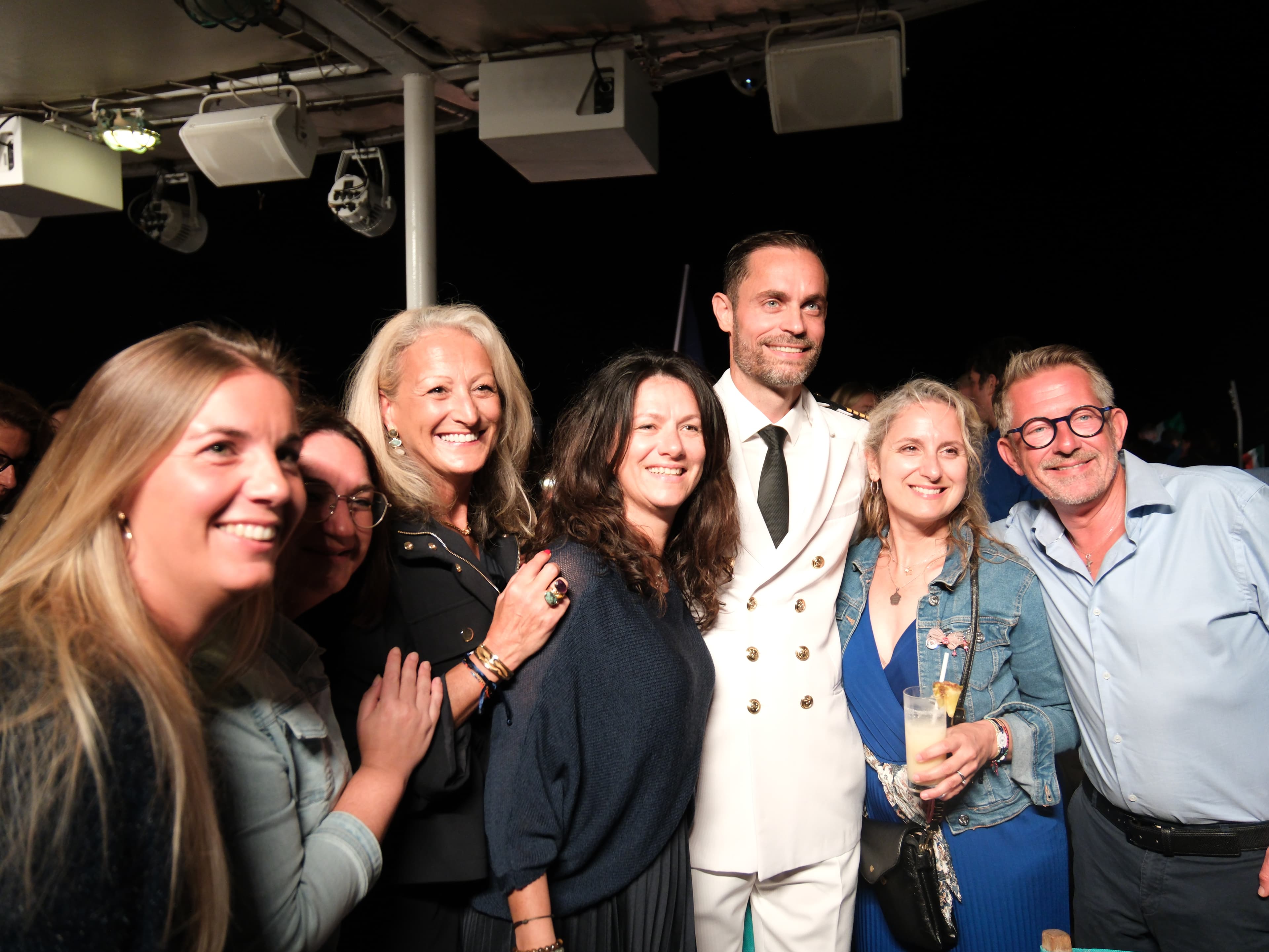 Photo 68 - Croisière Club Med 2 (blurred background)