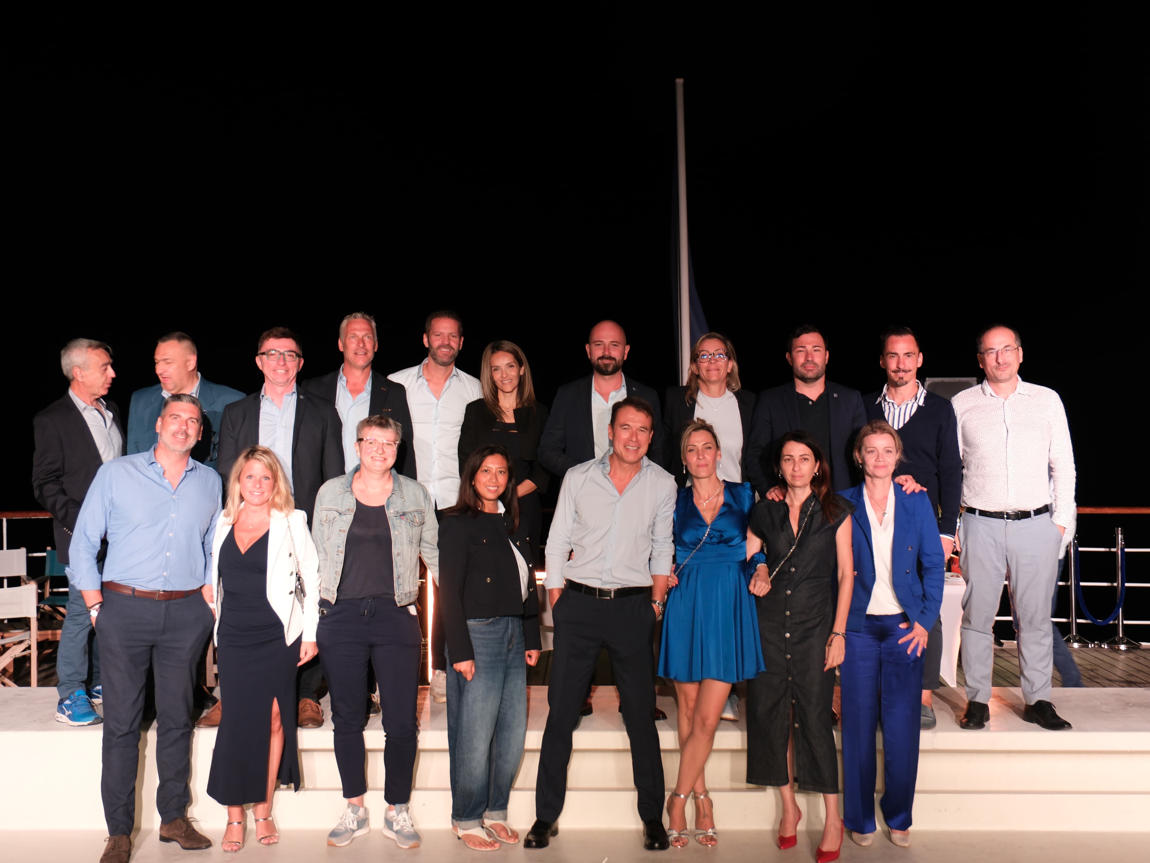 Photo 74 - Croisière Club Med 2 (blurred background)