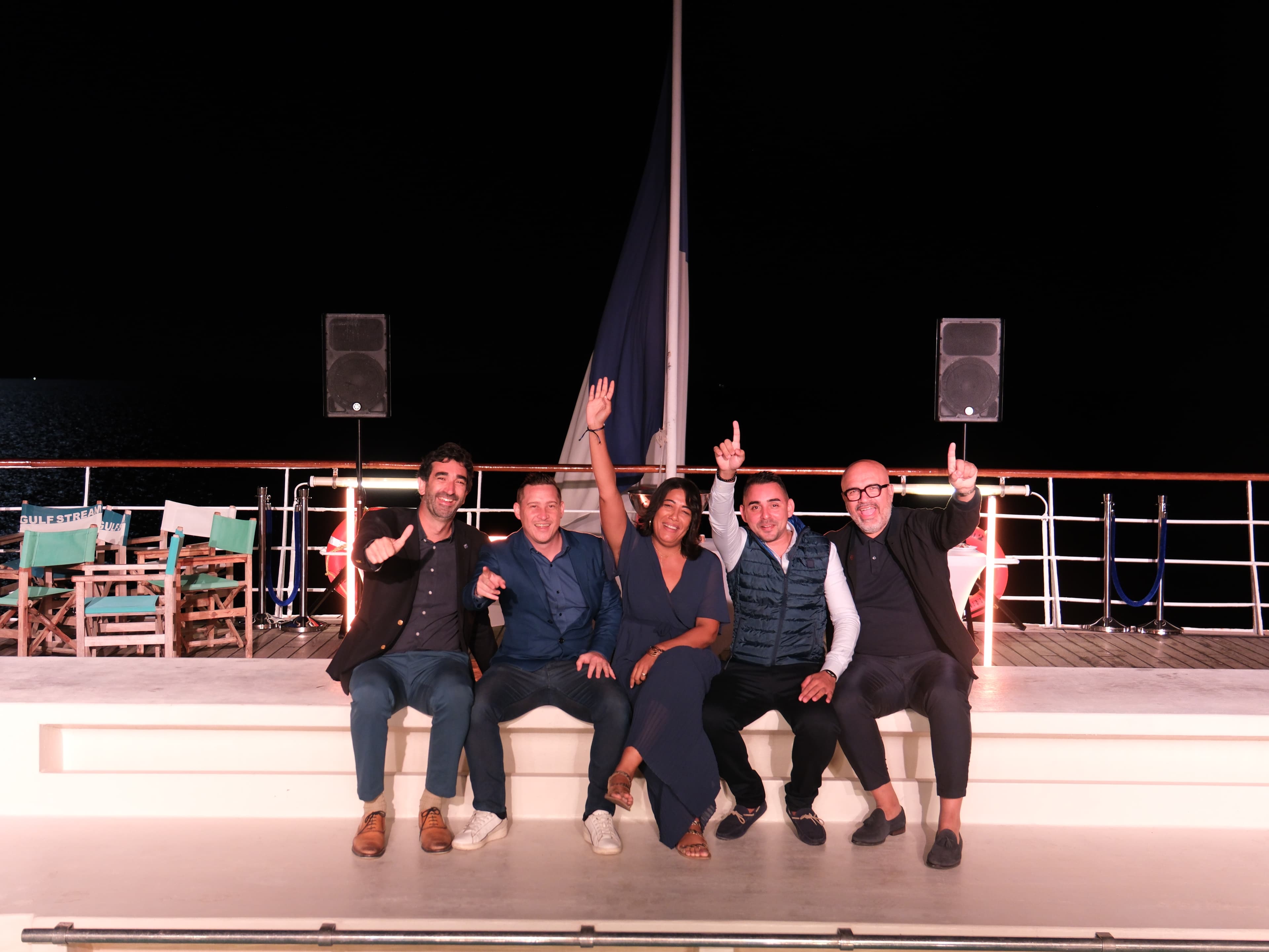 Photo 78 - Croisière Club Med 2 (blurred background)