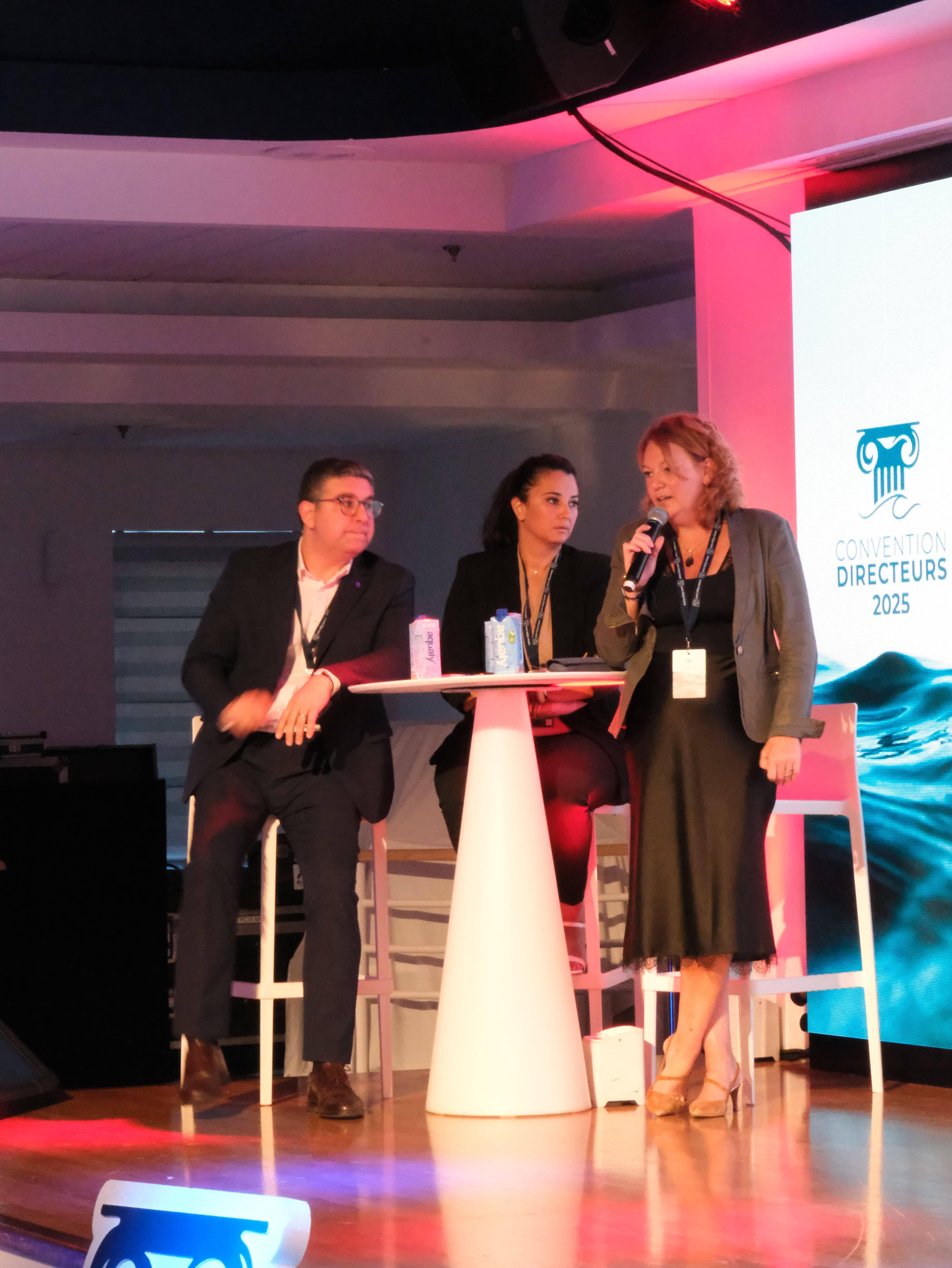 Photo 79 - Croisière Club Med 2 (blurred background)