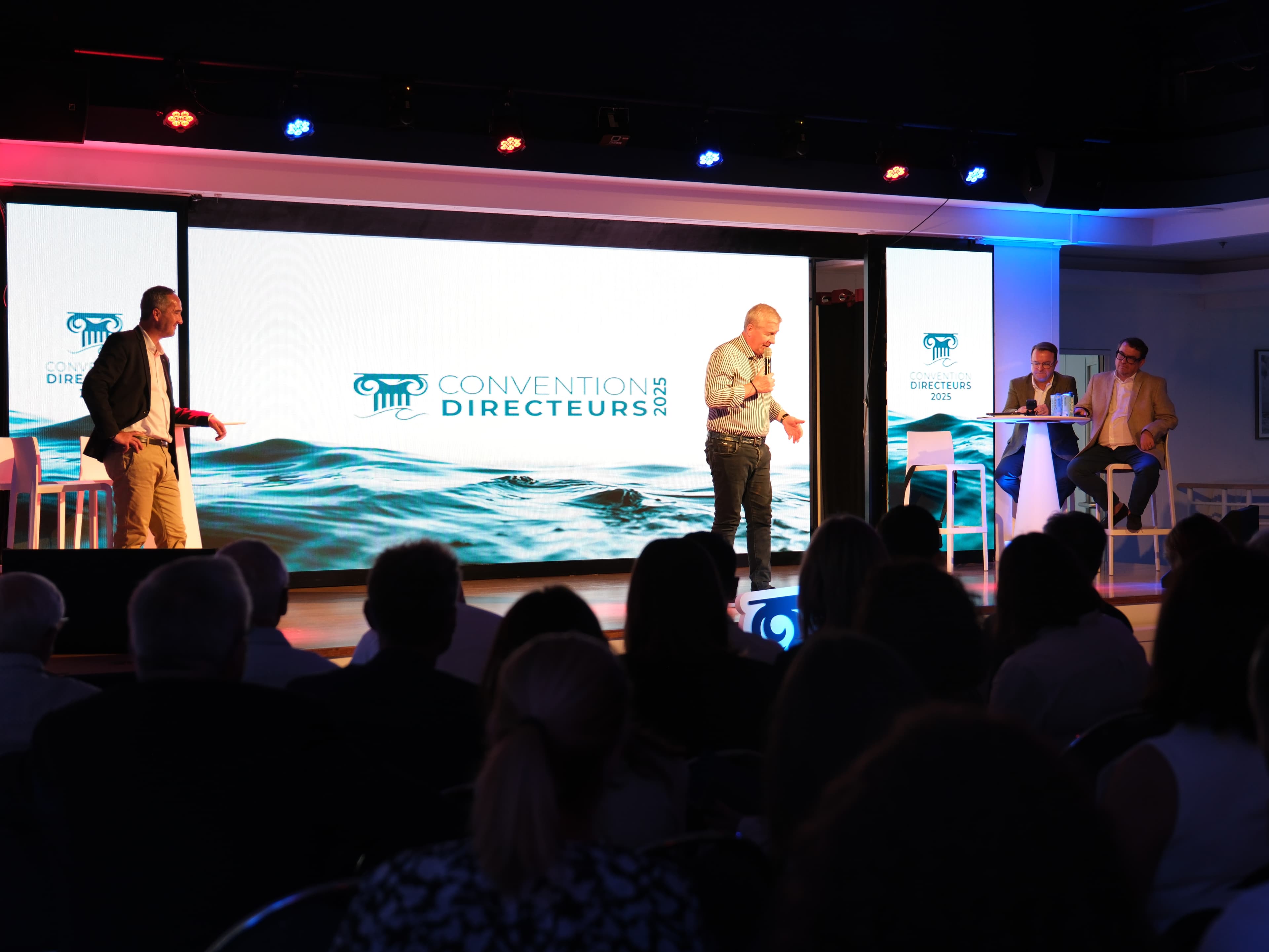 Photo 95 - Croisière Club Med 2 (blurred background)