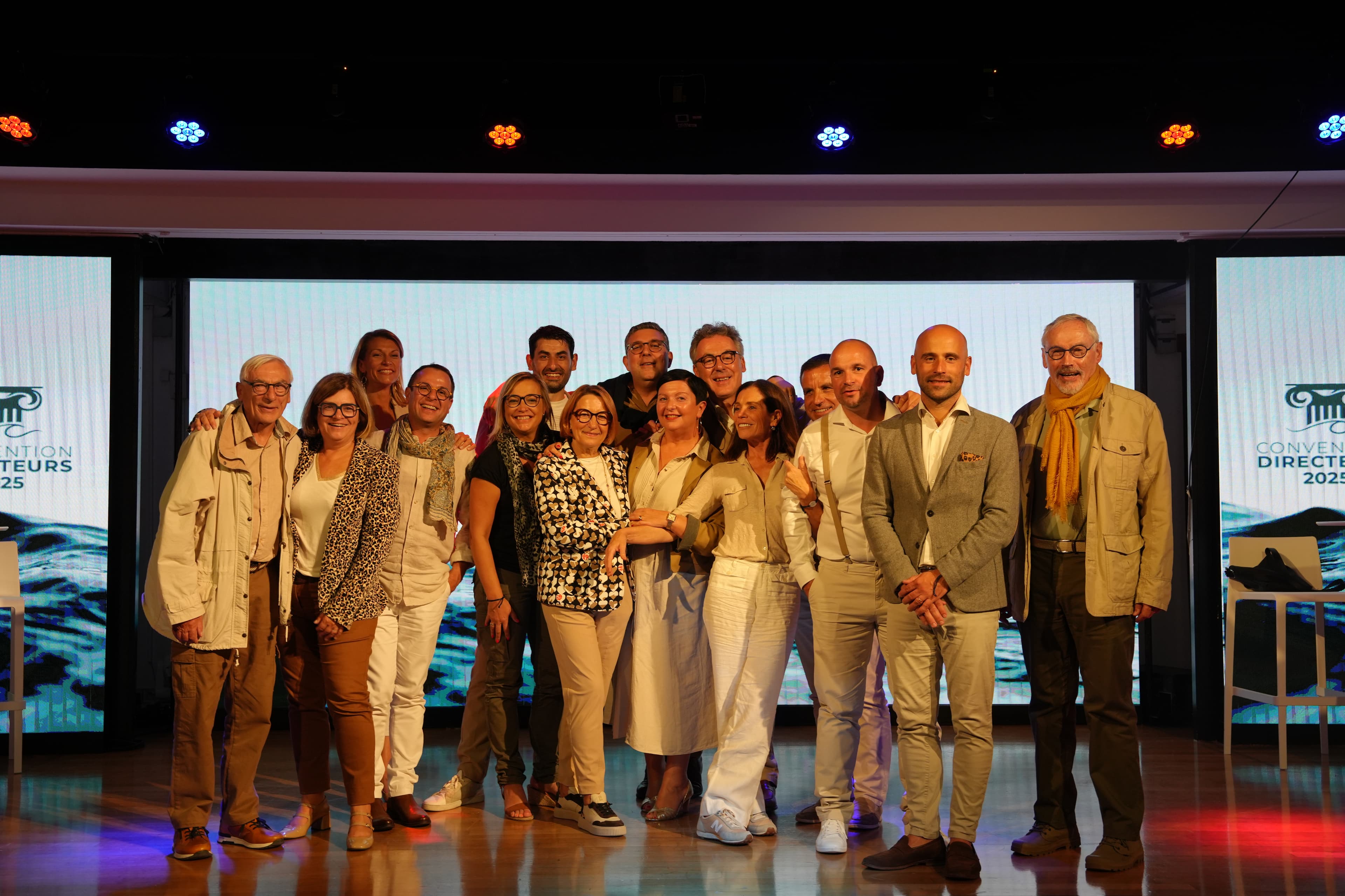 Photo 100 - Croisière Club Med 2 (blurred background)