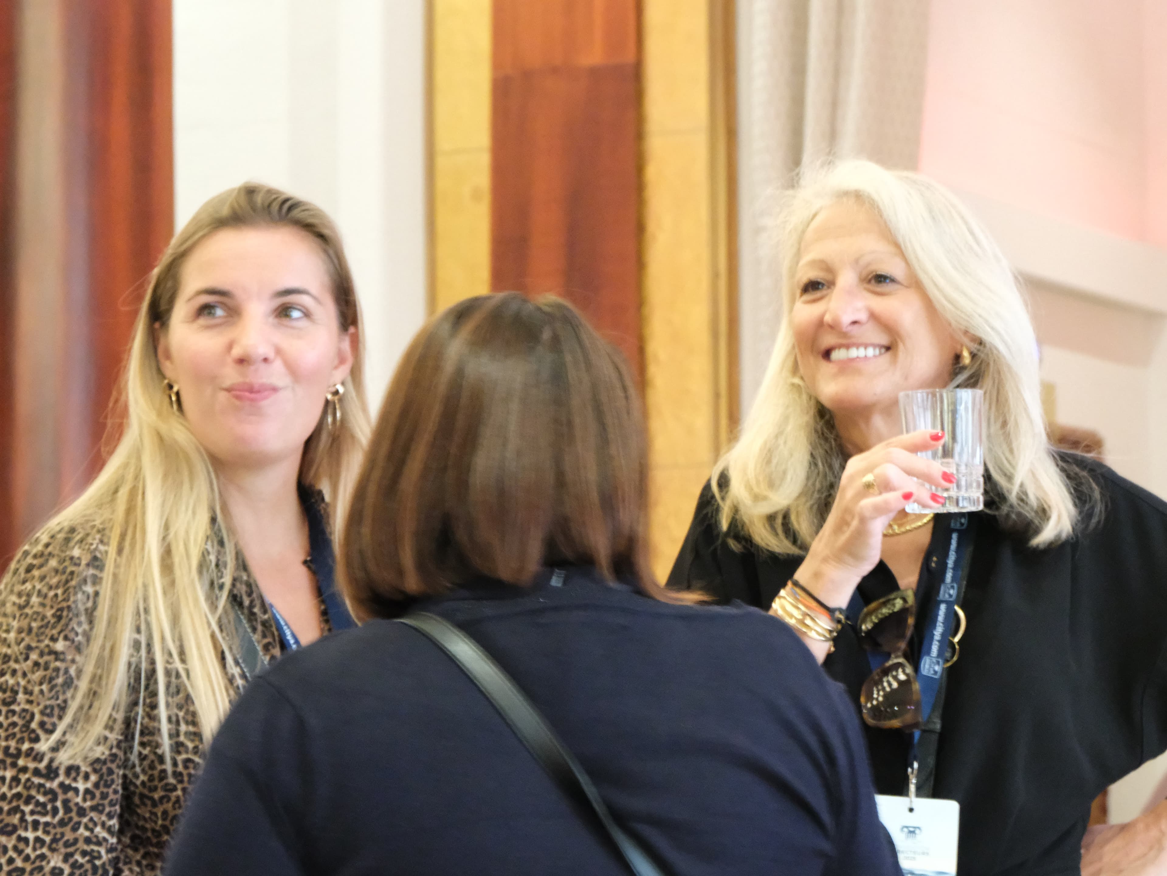 Photo 120 - Croisière Club Med 2 (blurred background)