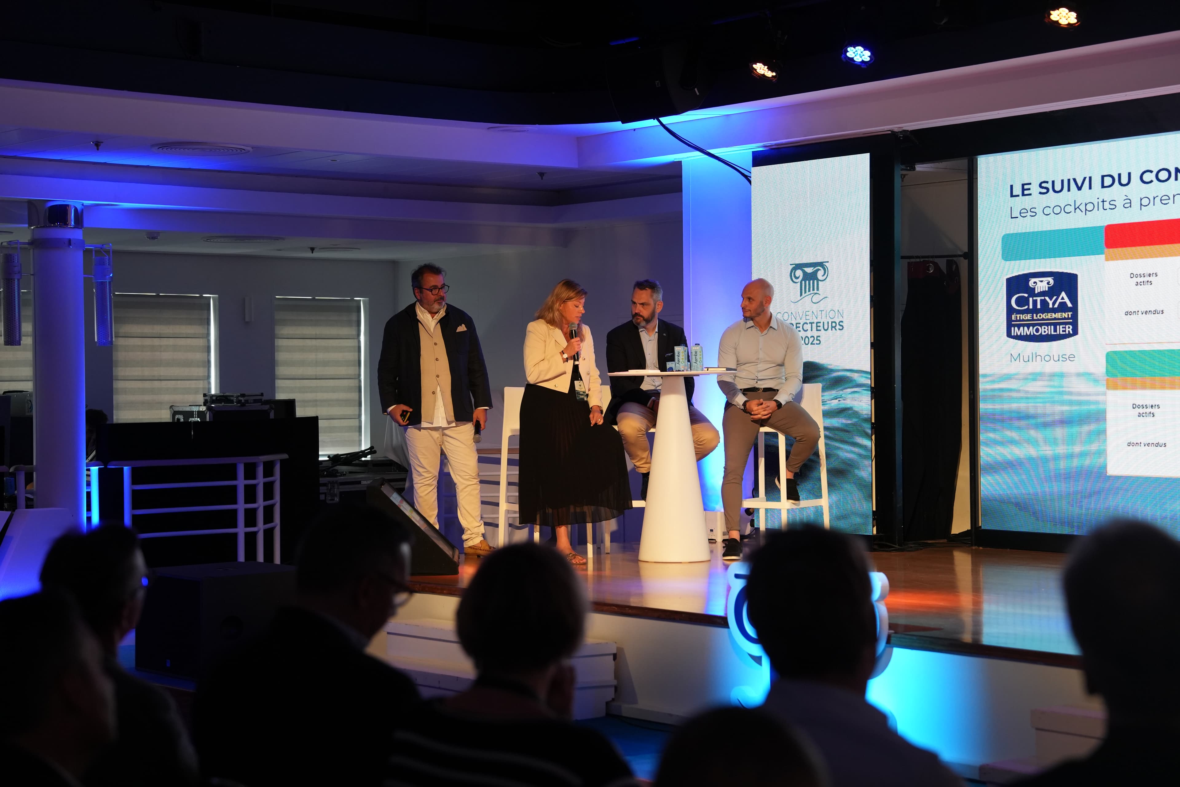 Photo 134 - Croisière Club Med 2 (blurred background)