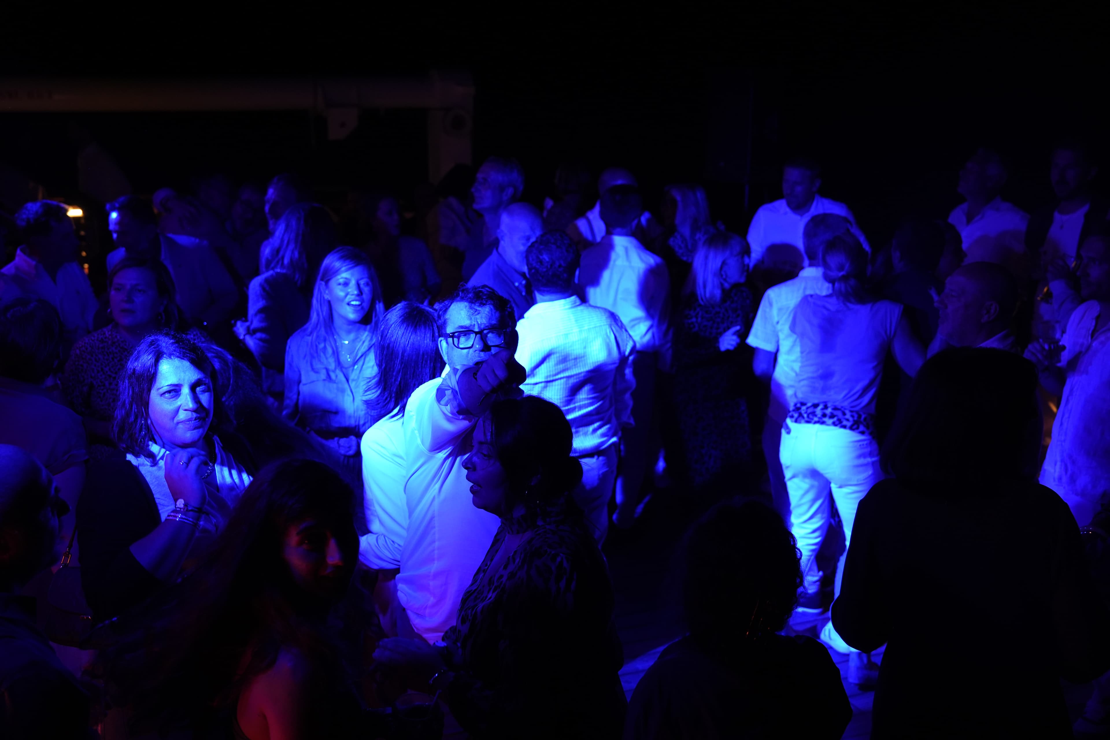 Photo 155 - Croisière Club Med 2 (blurred background)