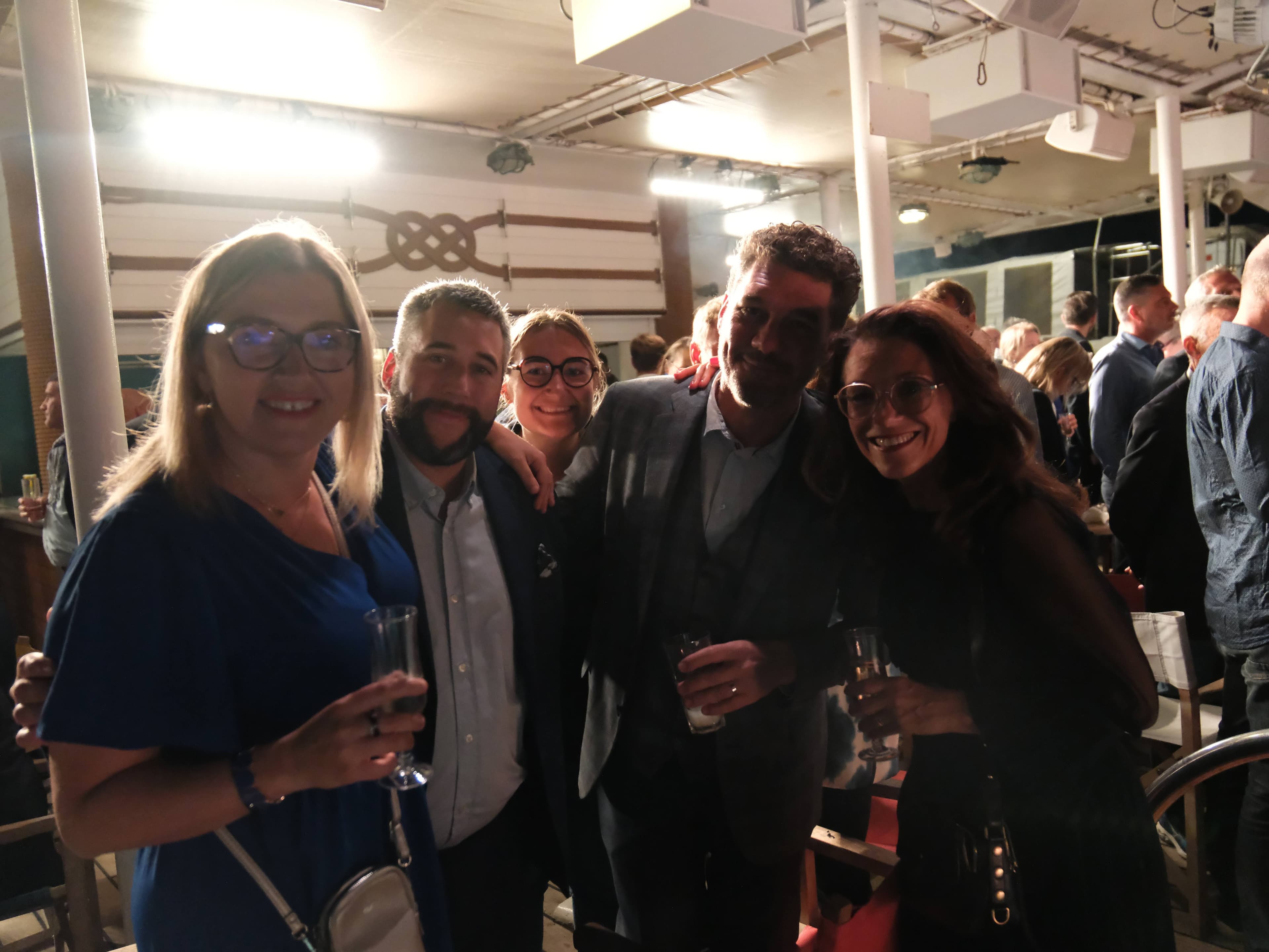 Photo 184 - Croisière Club Med 2 (blurred background)