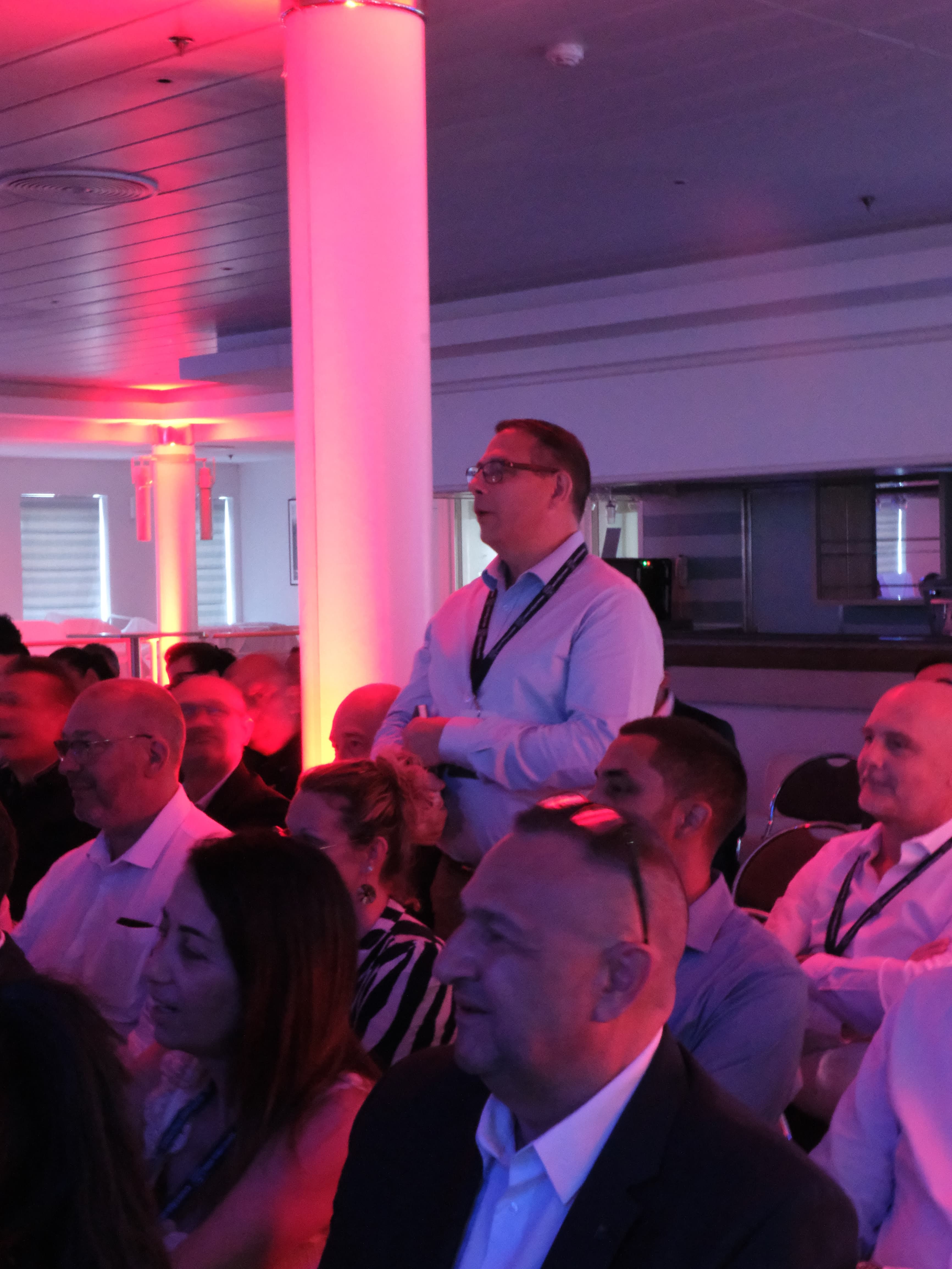 Photo 189 - Croisière Club Med 2 (blurred background)