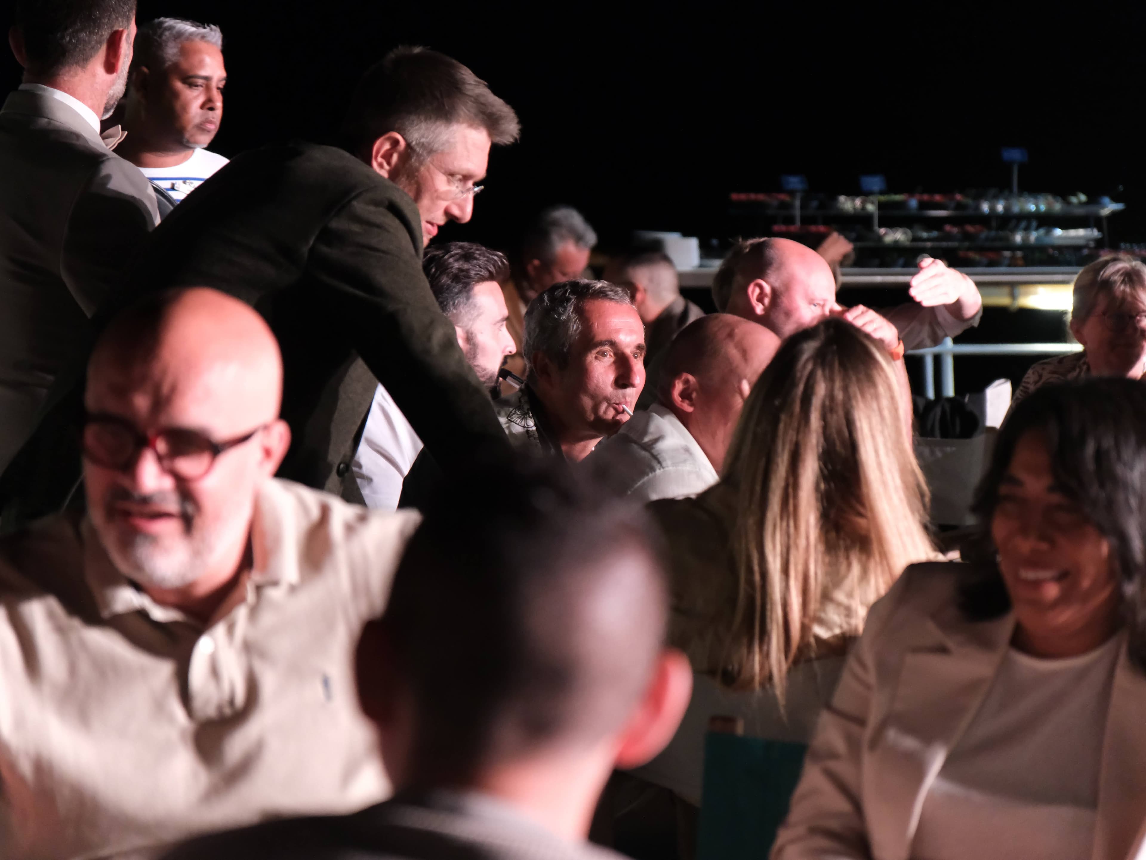 Photo 197 - Croisière Club Med 2 (blurred background)