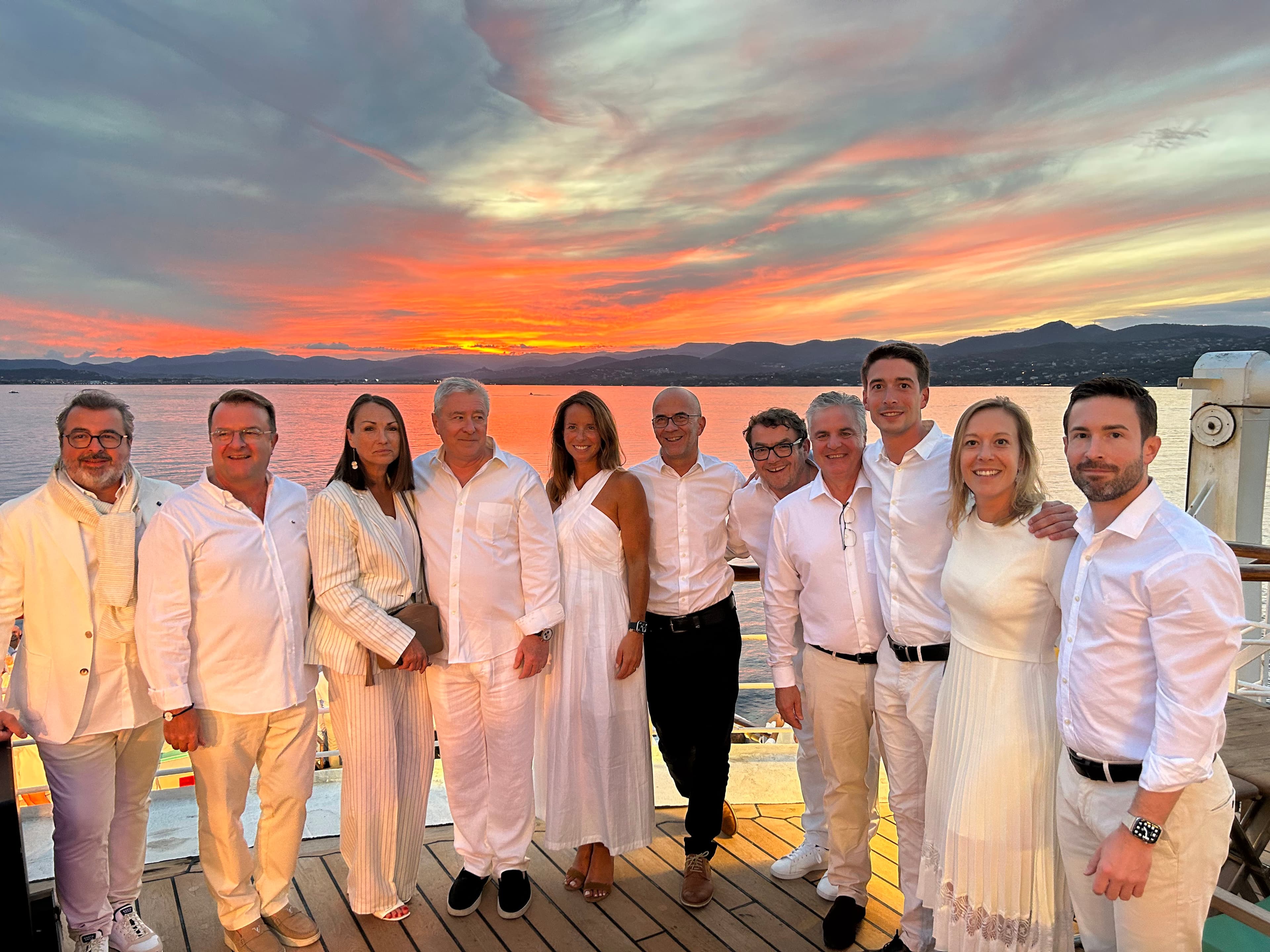 Photo 241 - Croisière Club Med 2 (blurred background)