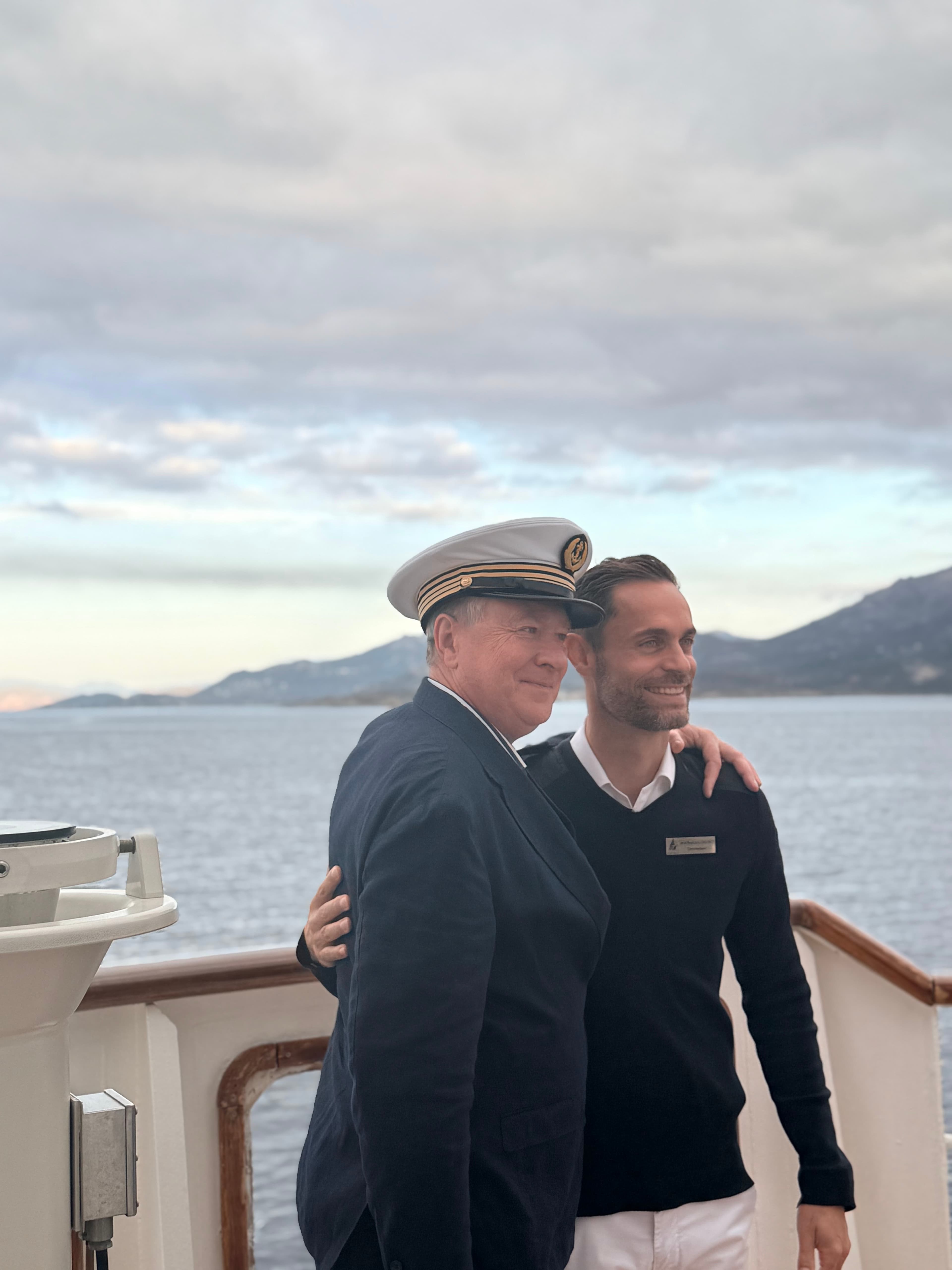 Photo 265 - Croisière Club Med 2 (blurred background)