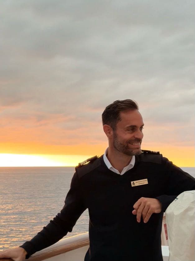 Photo 268 - Croisière Club Med 2 (blurred background)