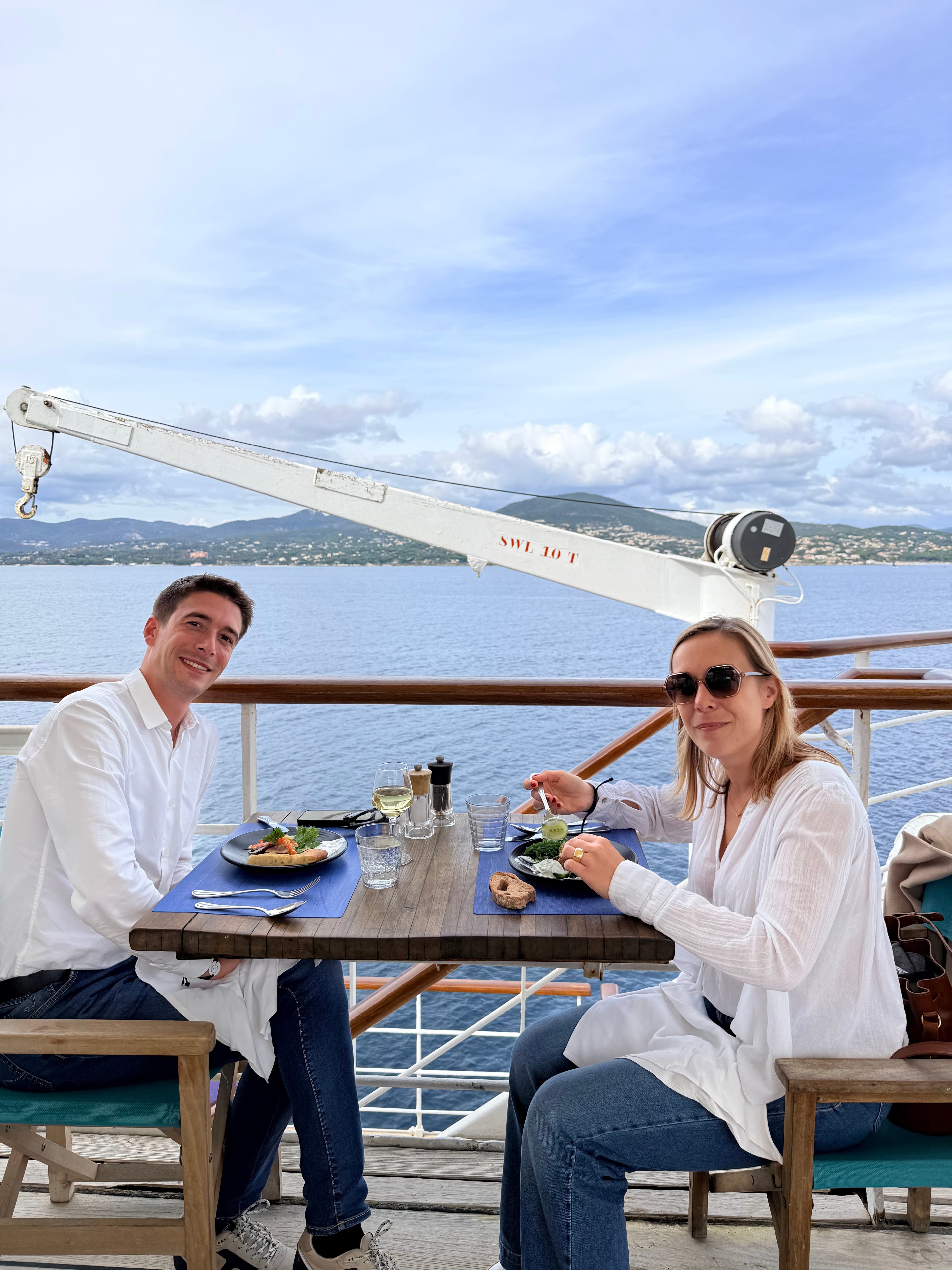 Photo 269 - Croisière Club Med 2 (blurred background)