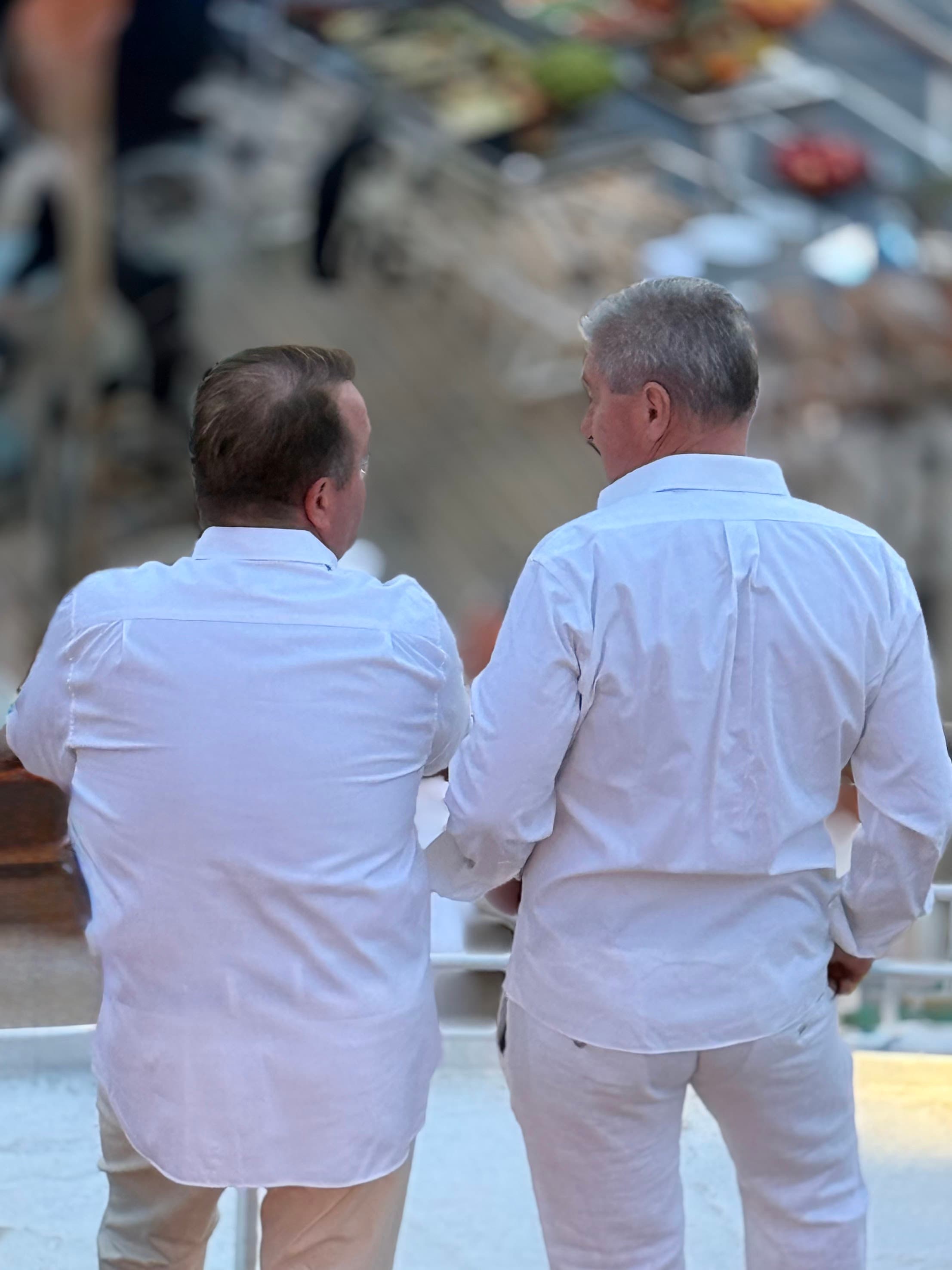 Photo 272 - Croisière Club Med 2 (blurred background)