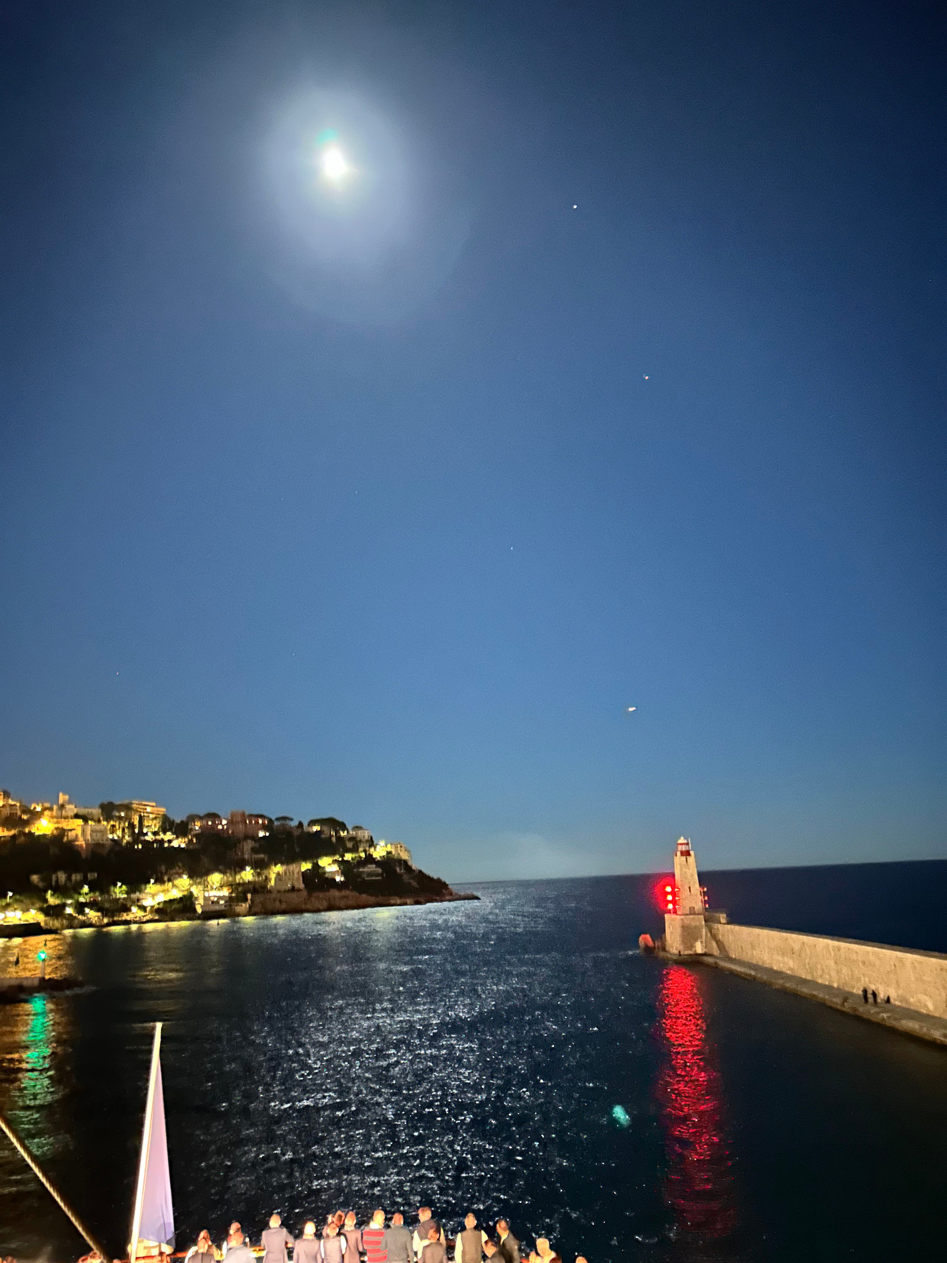 Photo 274 - Croisière Club Med 2 (blurred background)