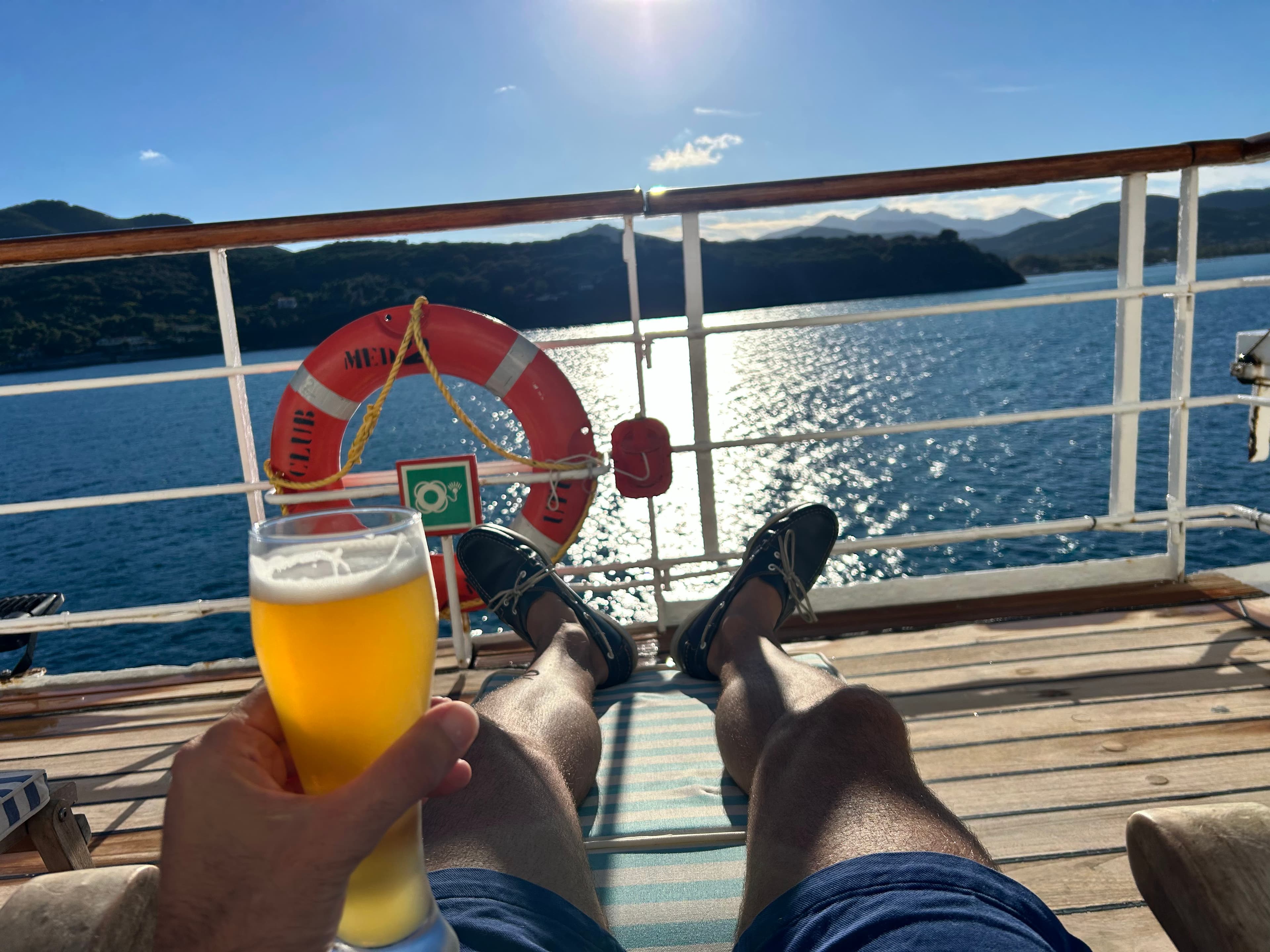 Photo 279 - Croisière Club Med 2 (blurred background)