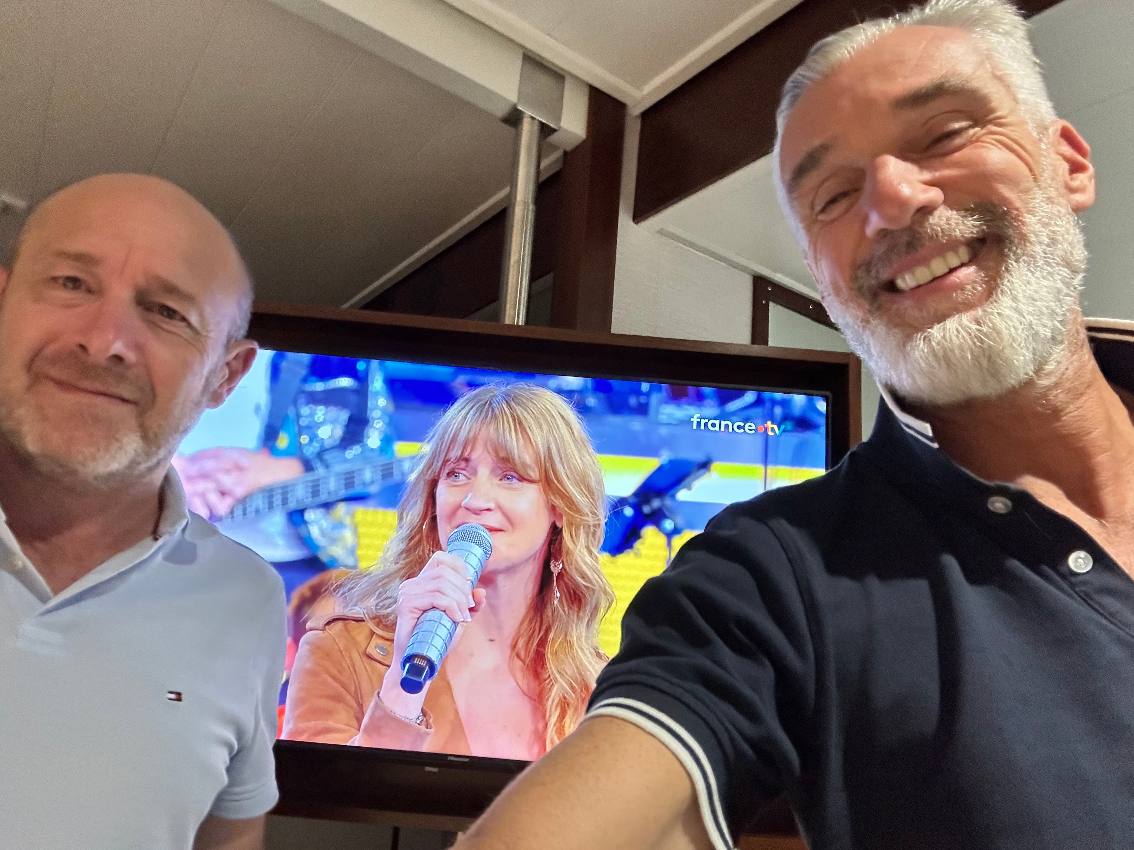 Photo 280 - Croisière Club Med 2 (blurred background)