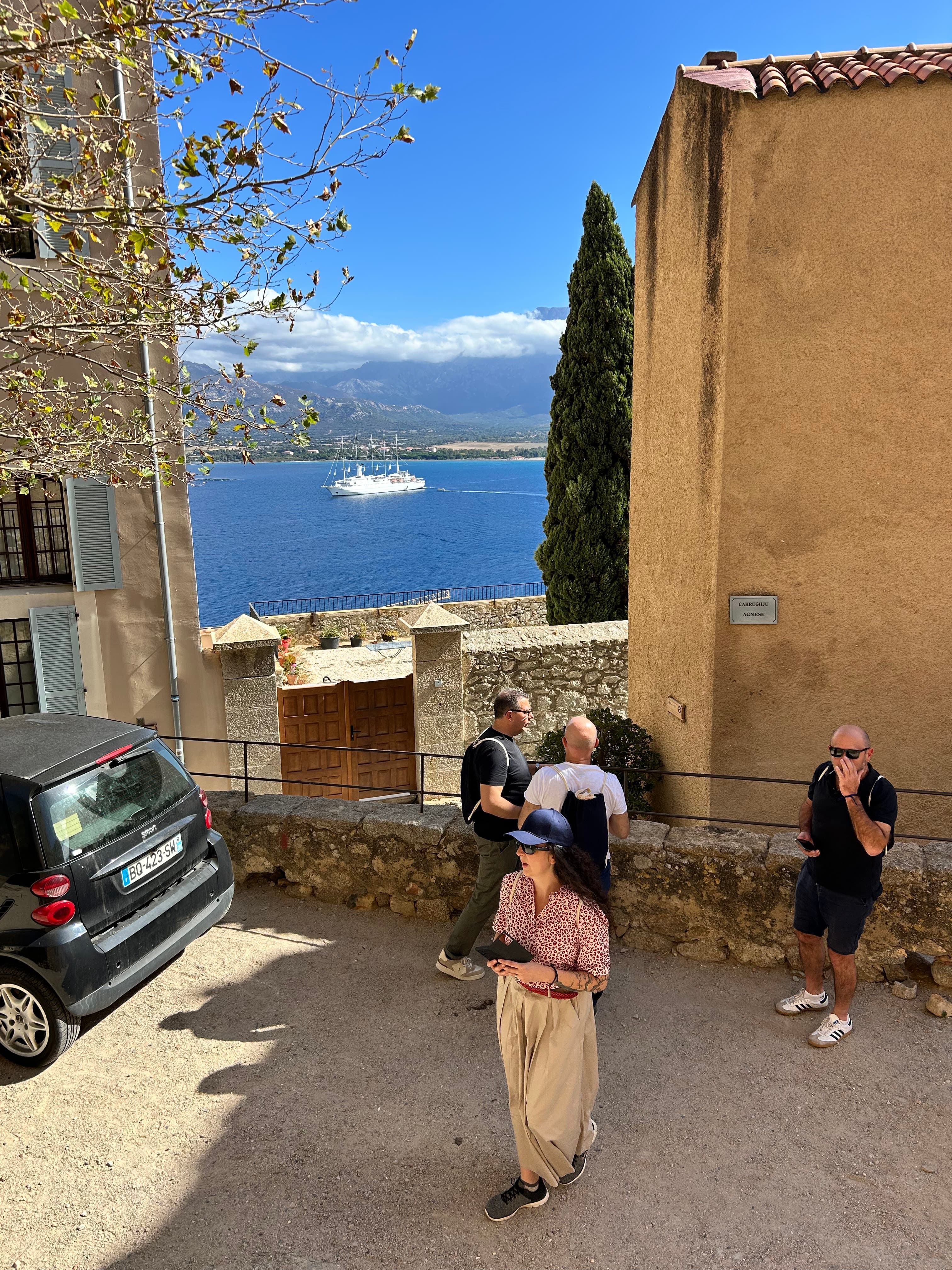 Photo 287 - Croisière Club Med 2 (blurred background)