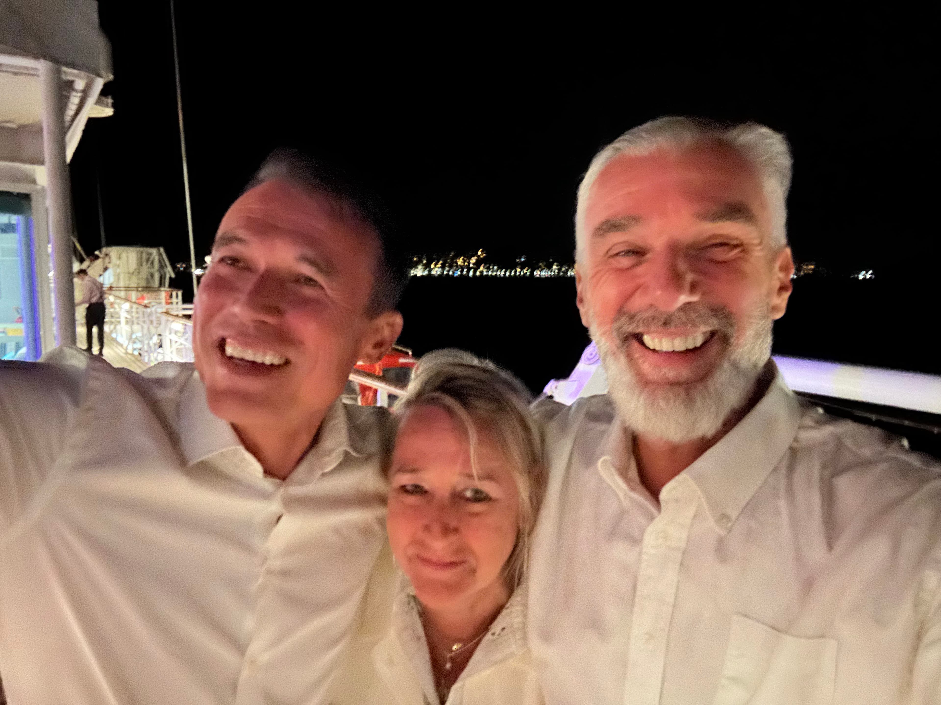 Photo 298 - Croisière Club Med 2 (blurred background)