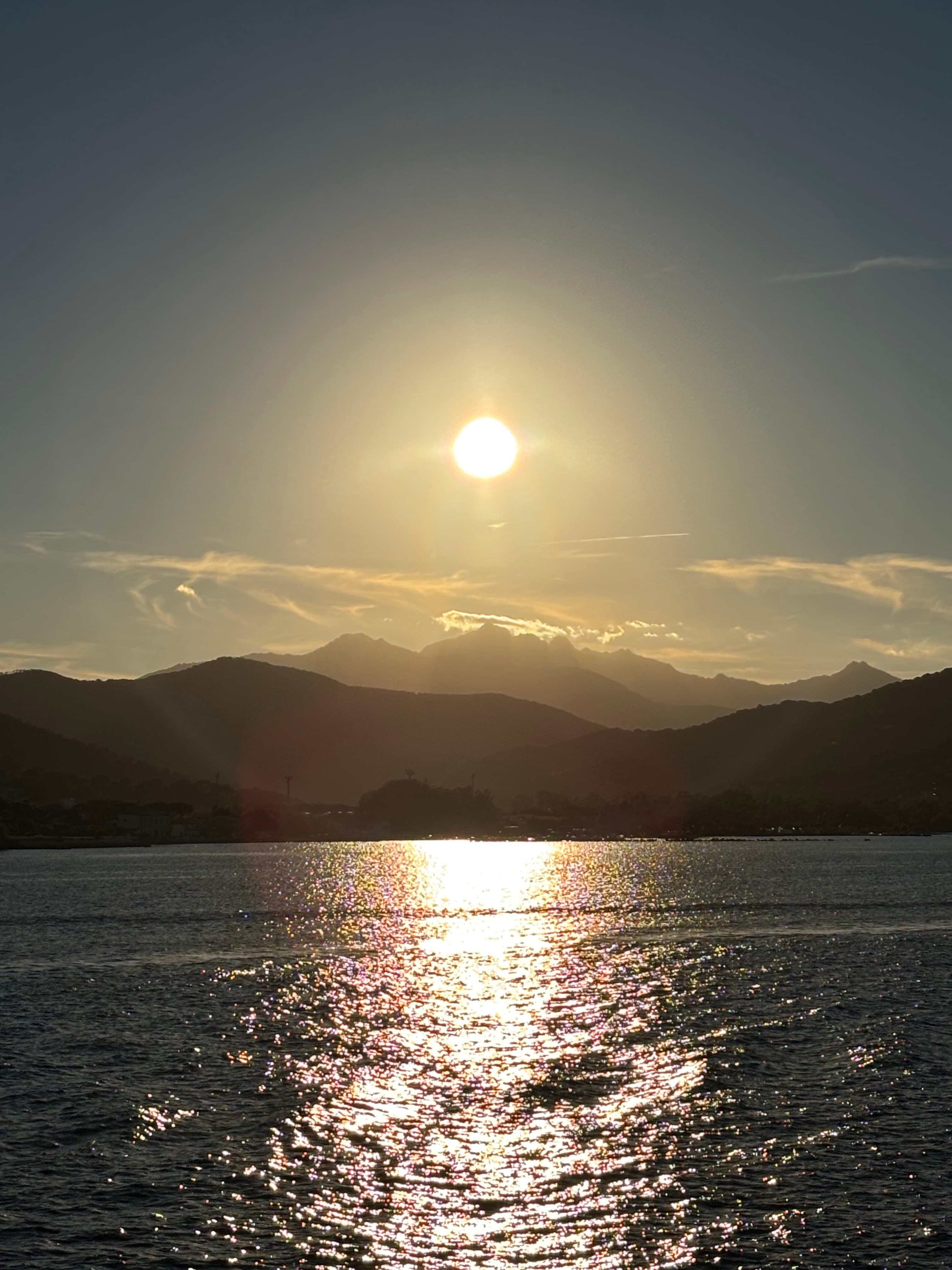 Photo 315 - Croisière Club Med 2 (blurred background)