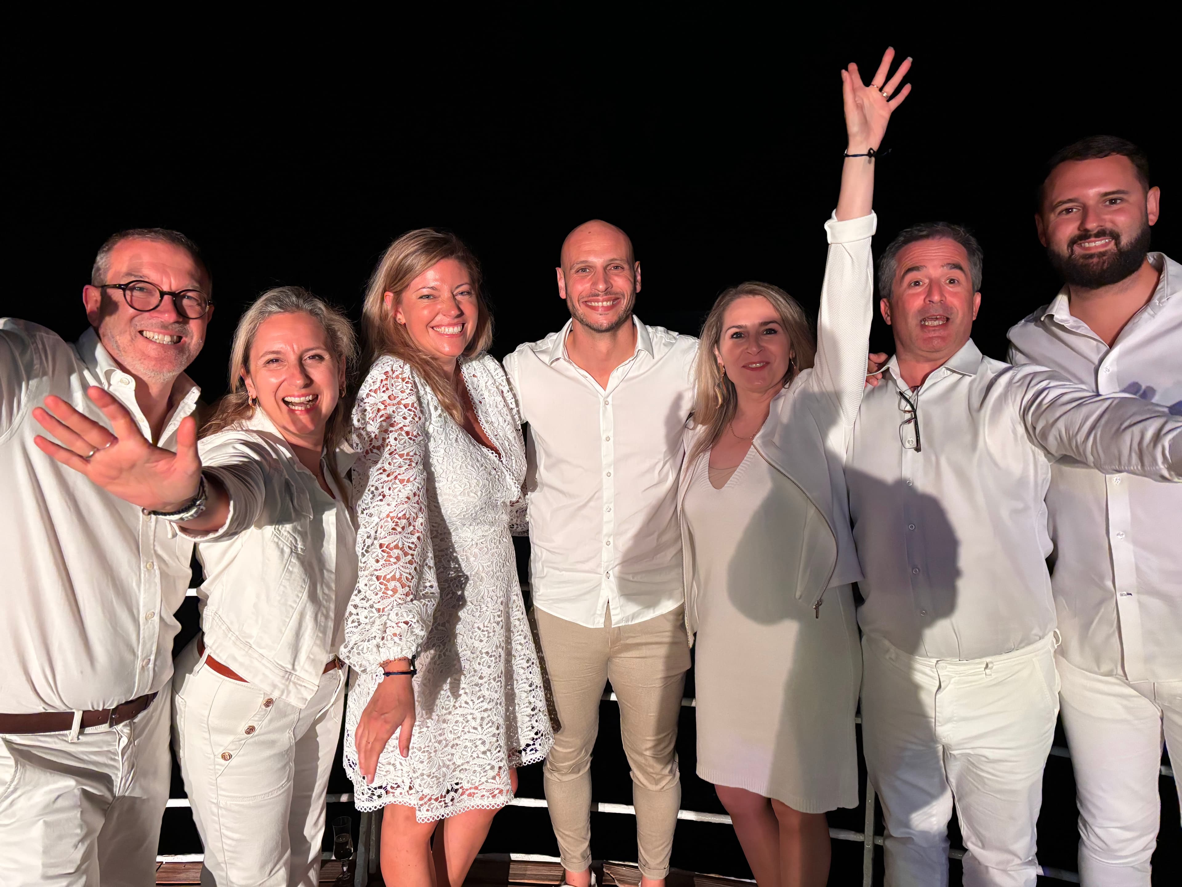 Photo 320 - Croisière Club Med 2 (blurred background)