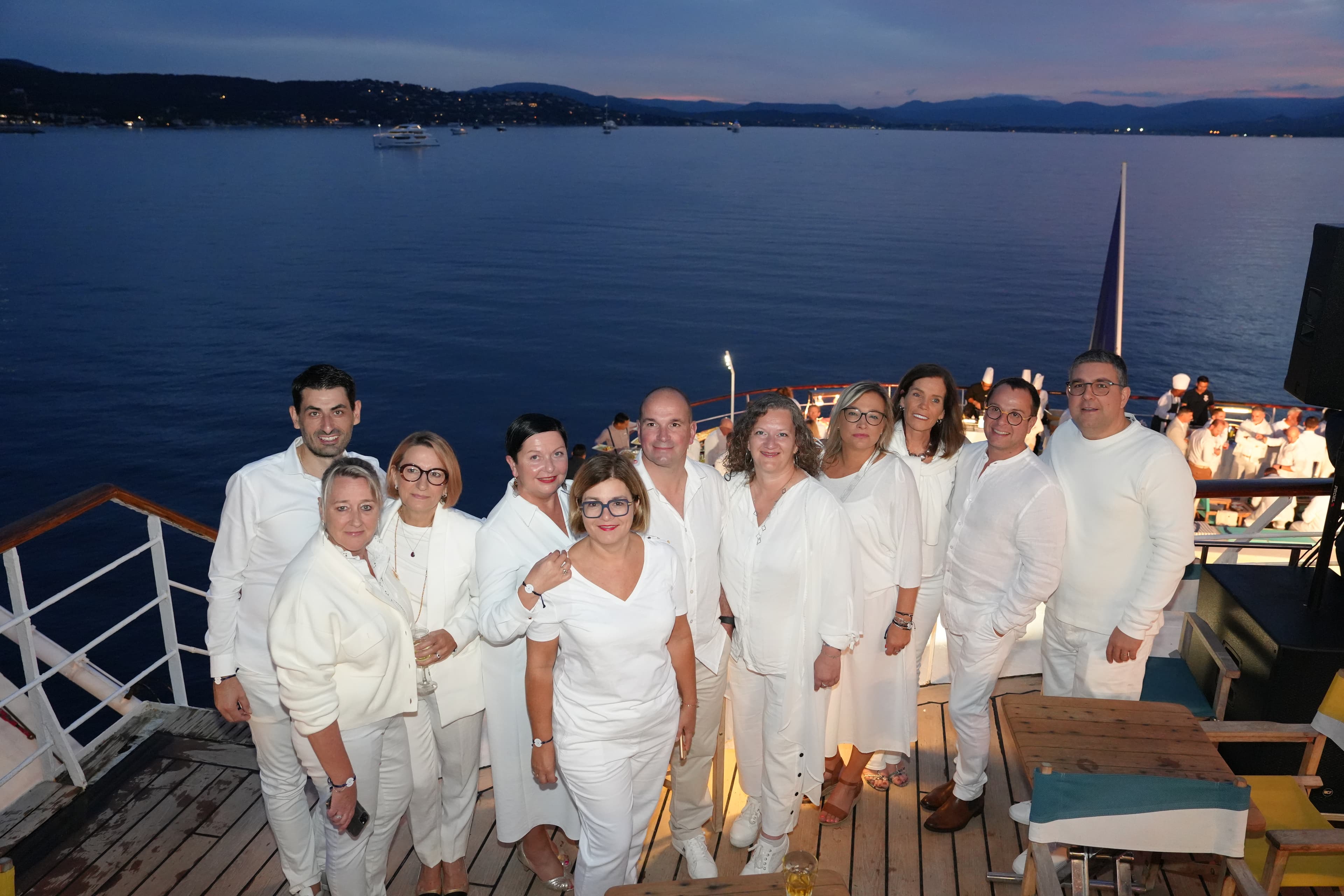 Photo 330 - Croisière Club Med 2 (blurred background)