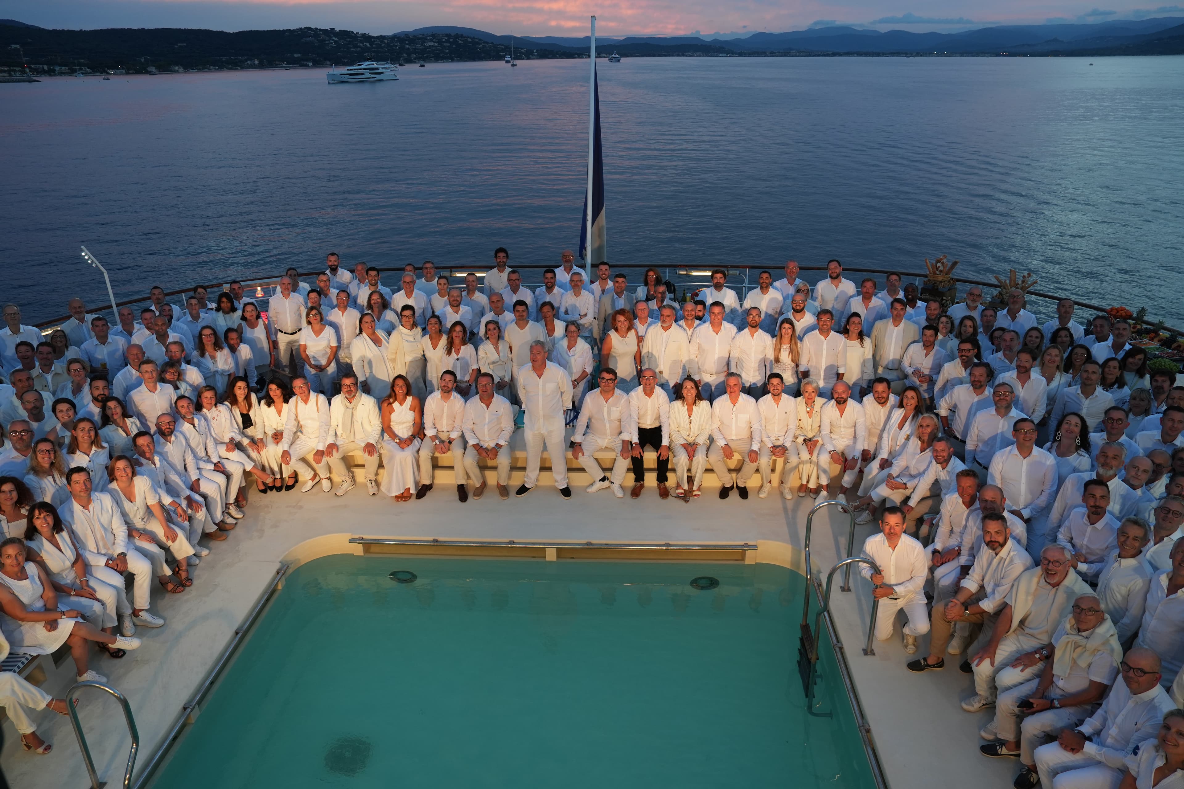 Photo 333 - Croisière Club Med 2 (blurred background)