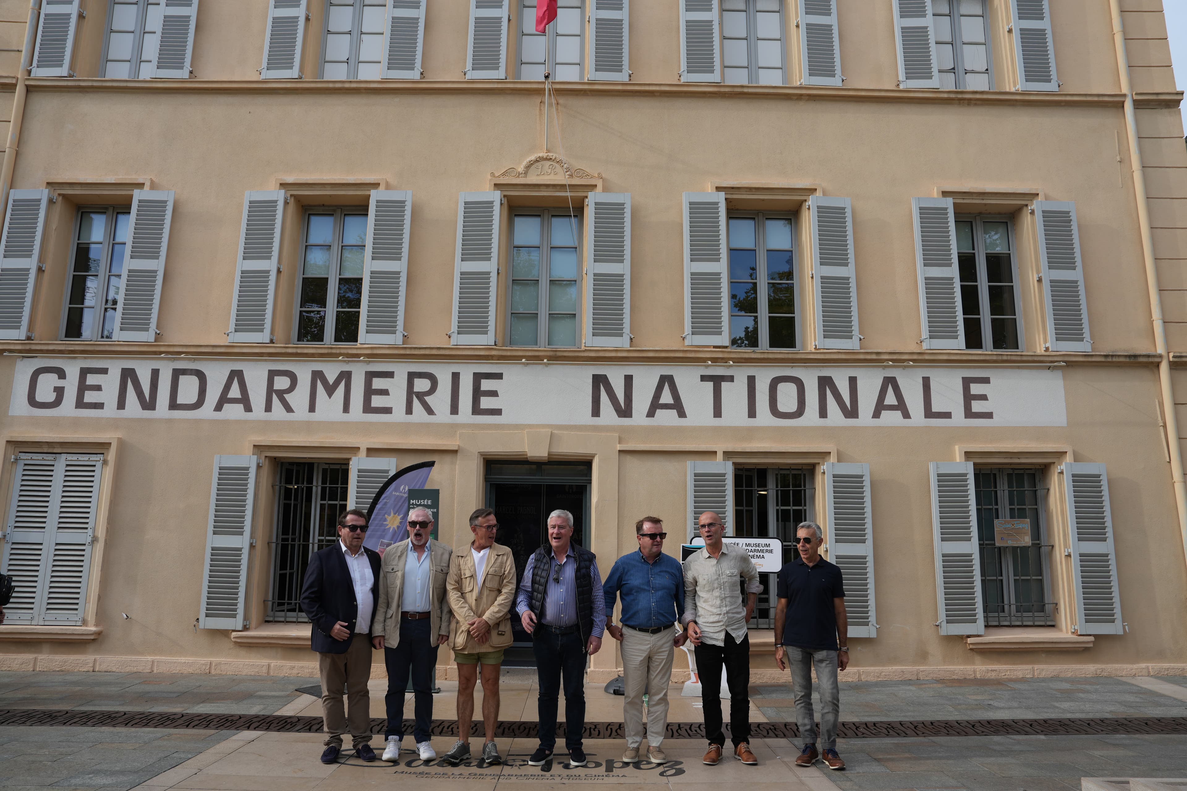 Photo 334 - Croisière Club Med 2 (blurred background)